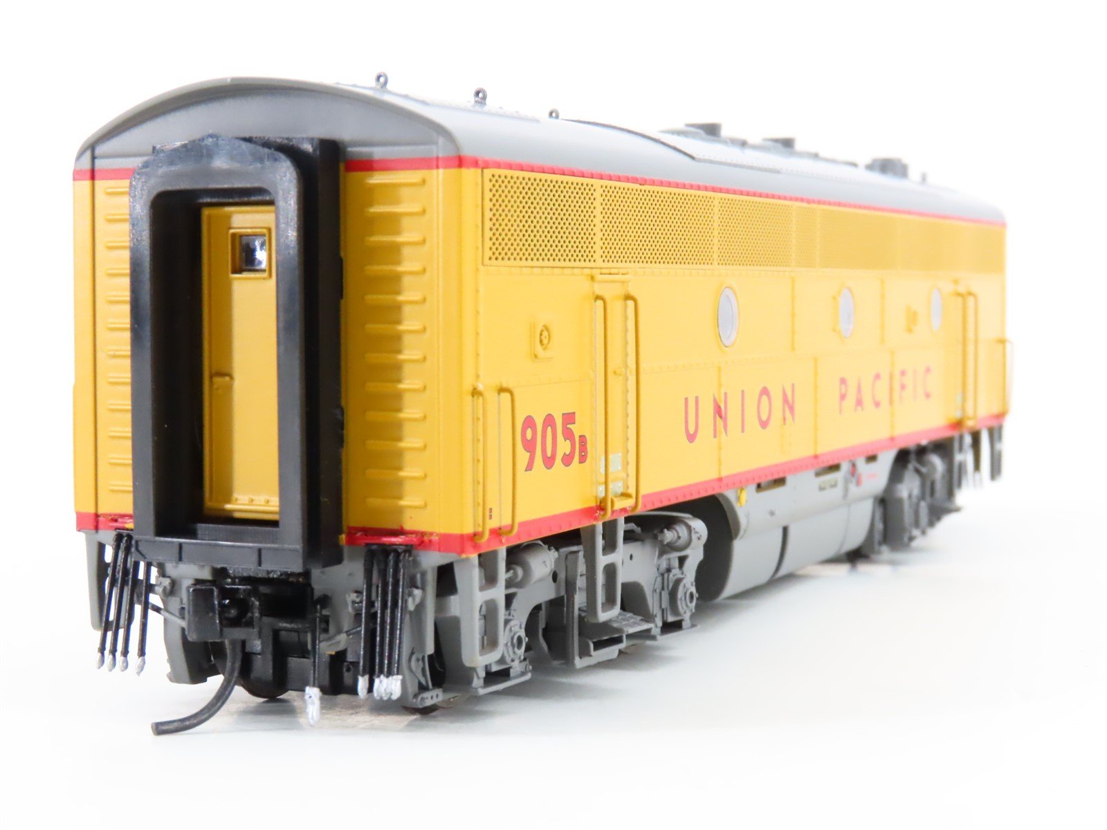HO Broadway Limited BLI 4825 UP Union Pacific EMD F3A/B Diesel #905 - Paragon3