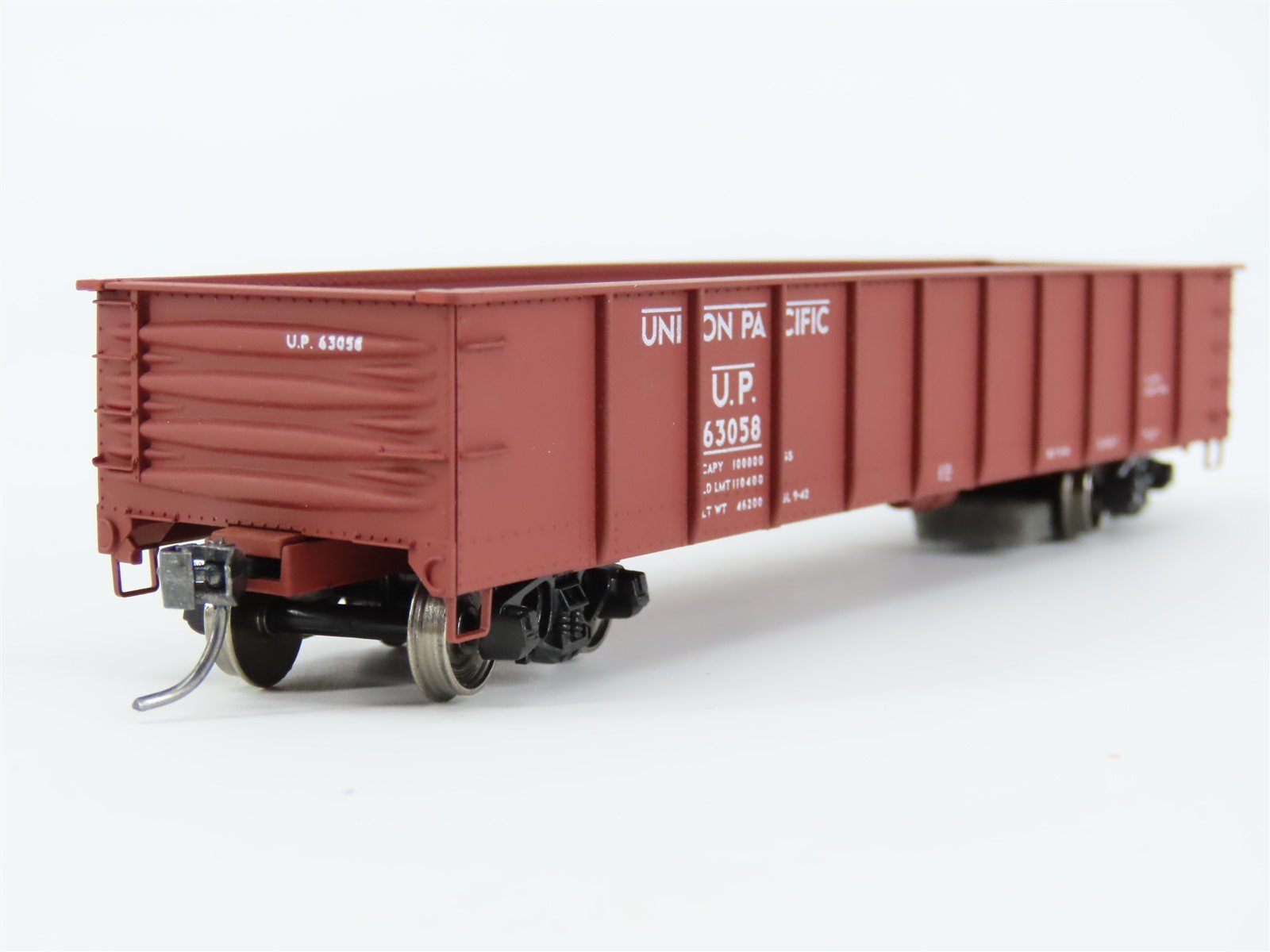 HO Scale Accurail 3742 UP Union Pacific AAR 41' Steel Gondola #63058 - Upgraded
