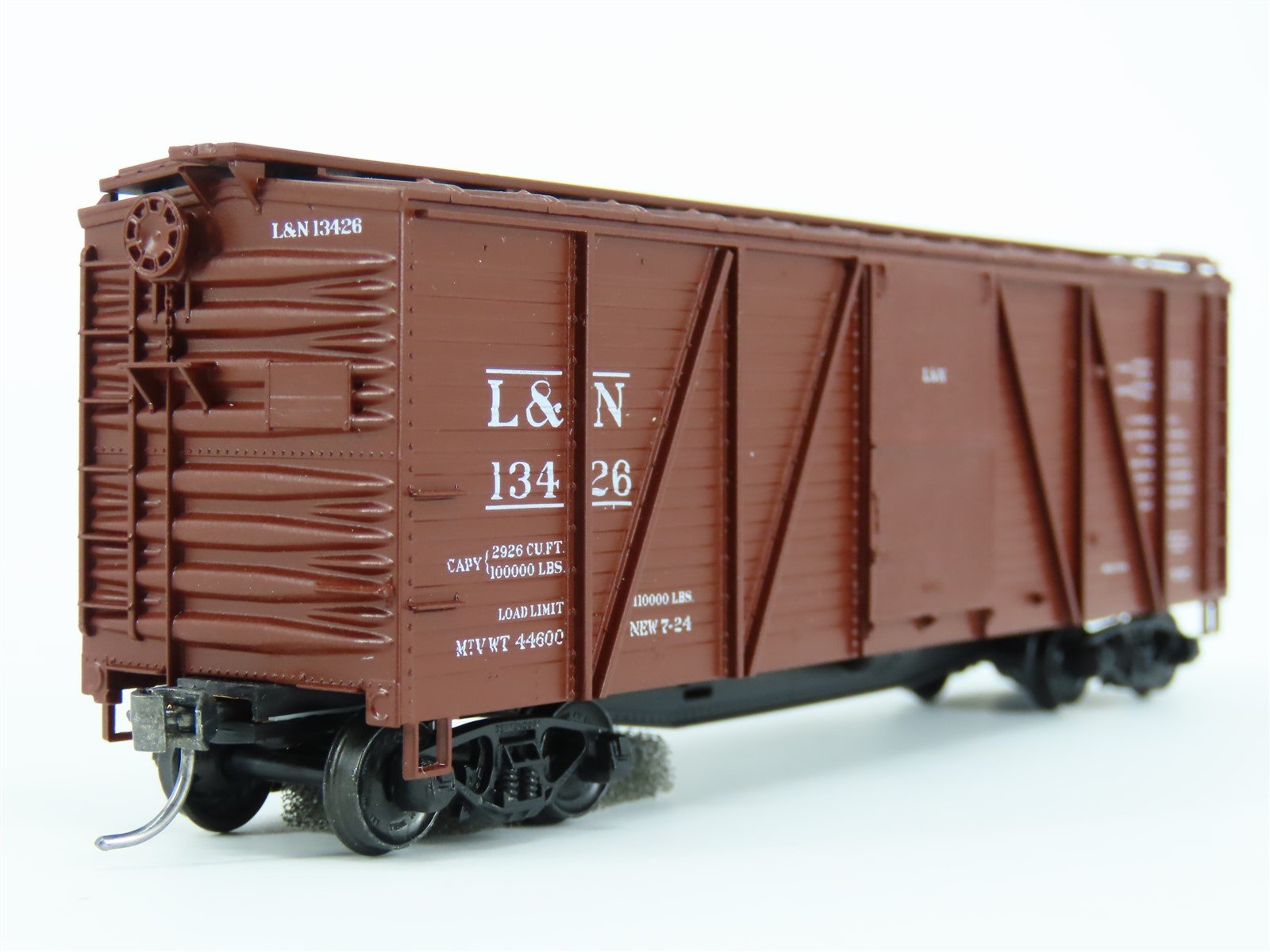 HO Accurail 7210 L&N Louisville & Nashville 40' Wood Box Car #13426 - Upgraded