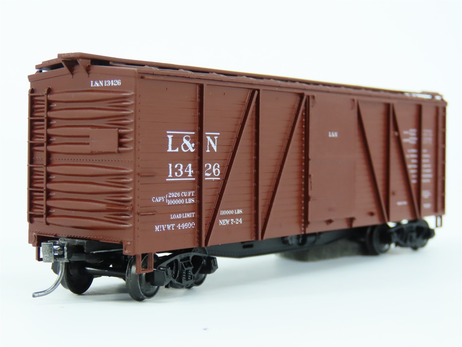 HO Accurail 7210 L&N Louisville & Nashville 40' Wood Box Car #13426 - Upgraded