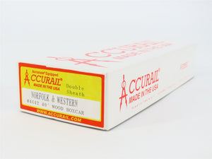 HO Scale Accurail 4642 NW Norfolk & Western 40' Wood Box Car #68492 - Upgraded