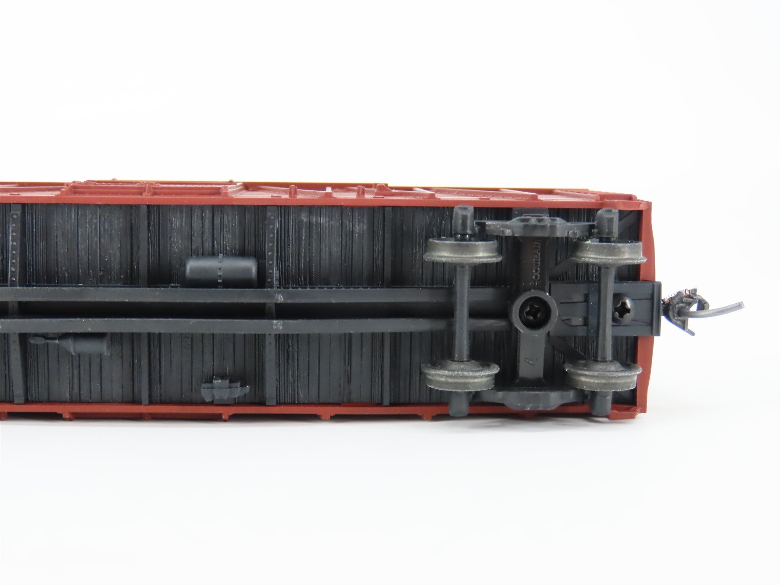 HO Accurail 4120 MCRR / NYC Michigan Central 40' Wood Box Car #80674 - Upgraded