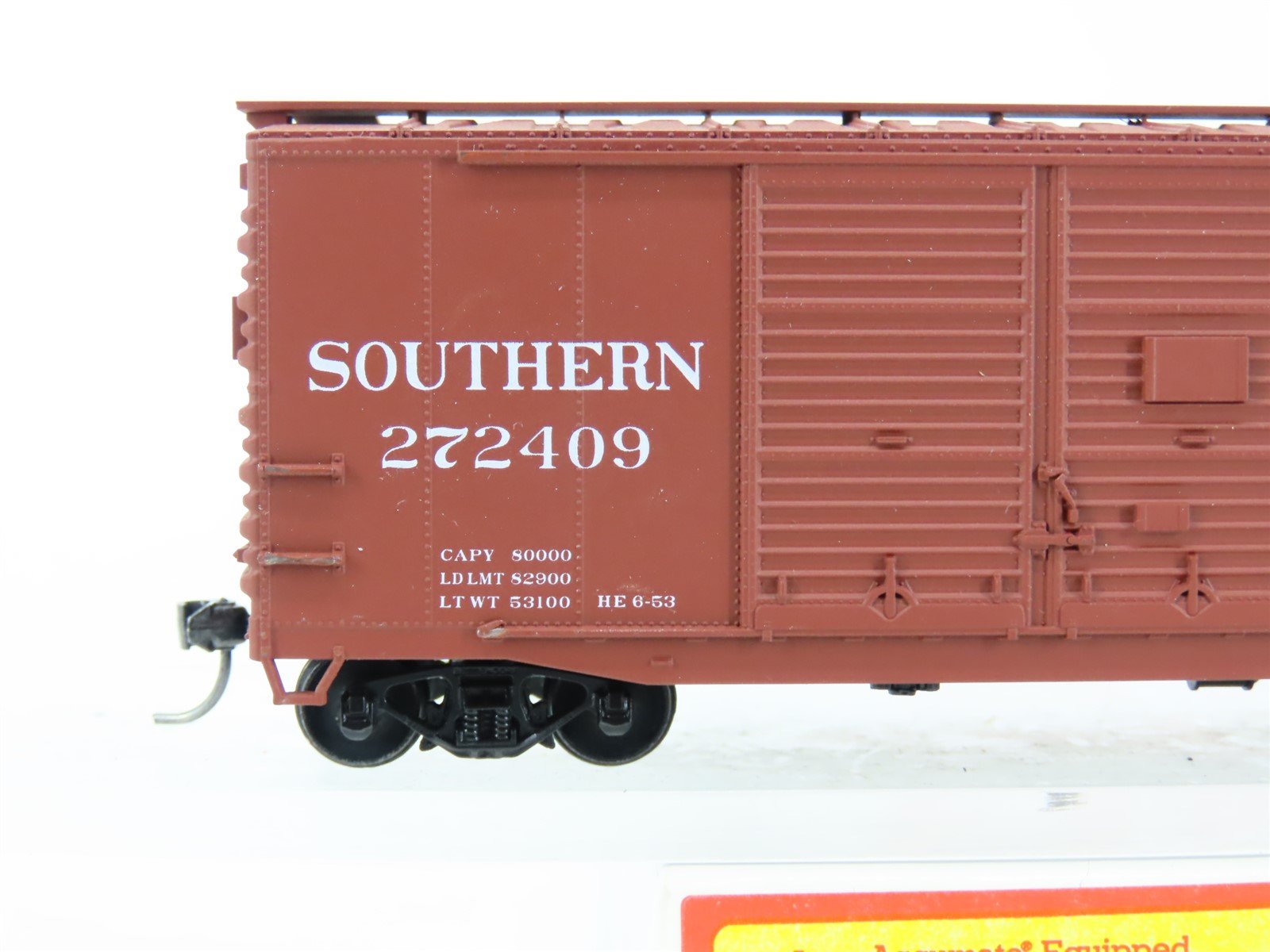 HO Accurail 3619.1 SOU Southern 40' Double Door Steel Box Car #272409 - Upgraded