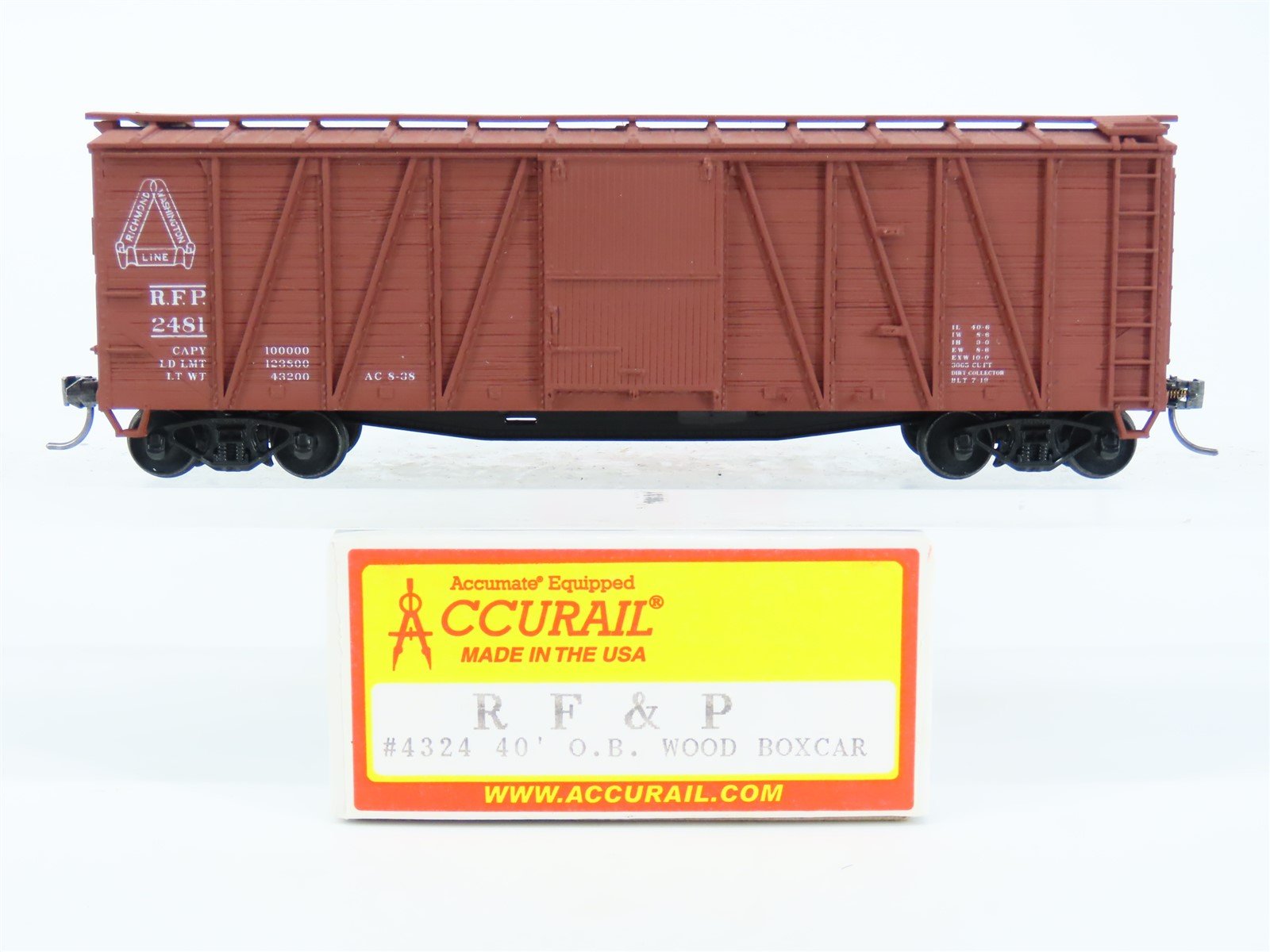 HO Scale Accurail 4324 RF&P 40' Outside-Braced Wood Box Car #2481 - Upgraded