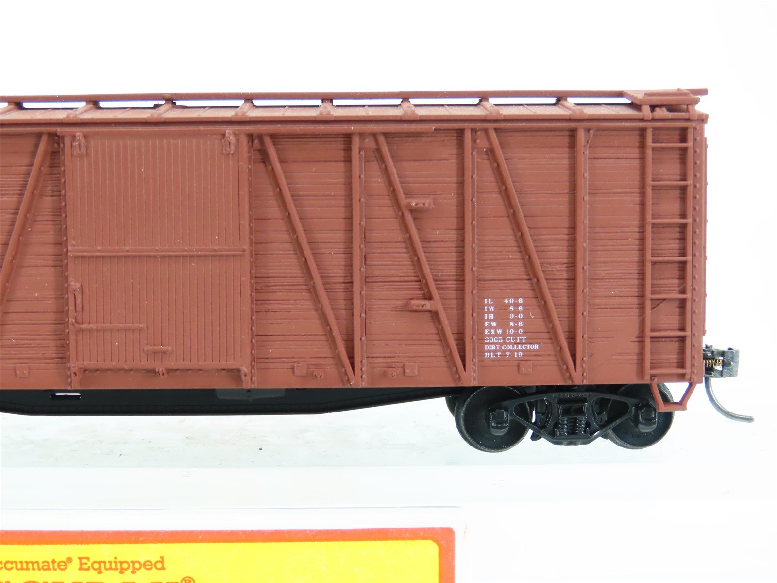 HO Scale Accurail 4324 RF&P 40' Outside-Braced Wood Box Car #2481 - Upgraded
