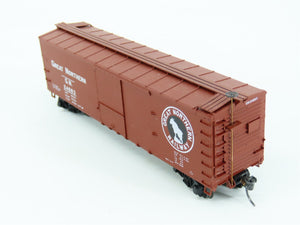 HO Scale Accurail 8110.3 GN Great Northern 40' Wood Box Car #24683 - Upgraded