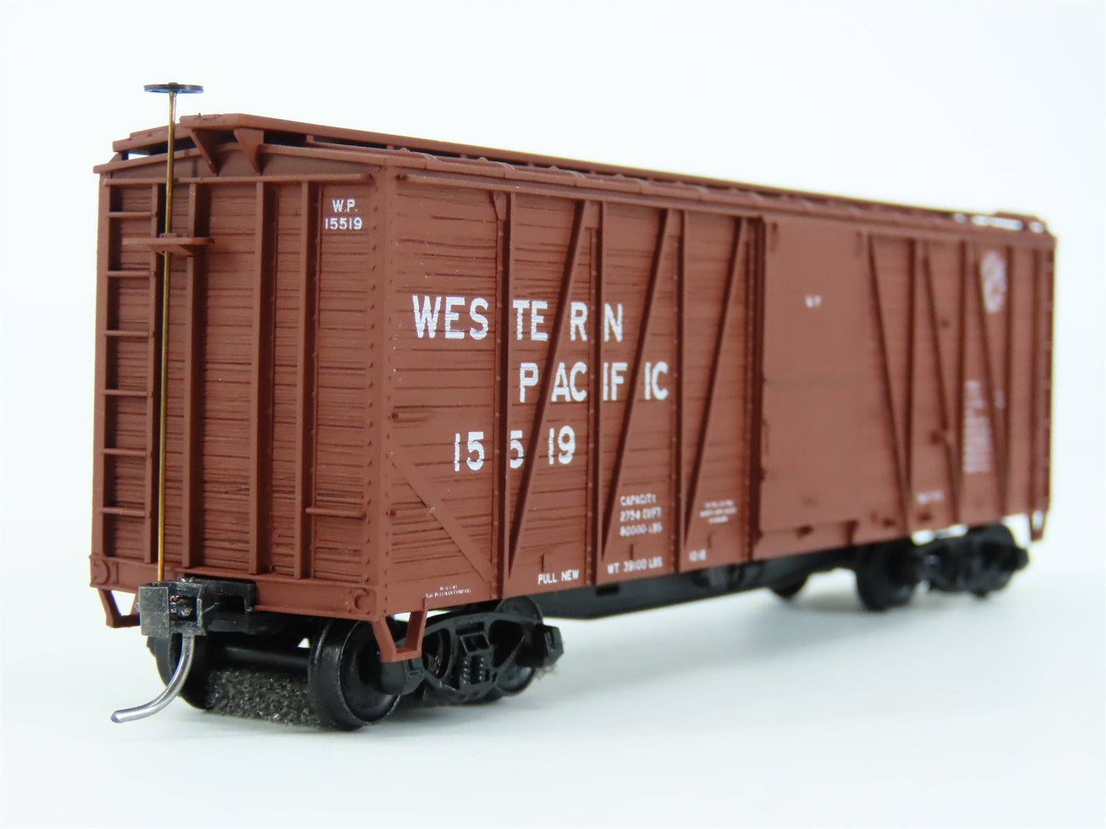 HO Scale Accurail 4117 WP Western Pacific 40' Wood Box Car #15519 - Upgraded