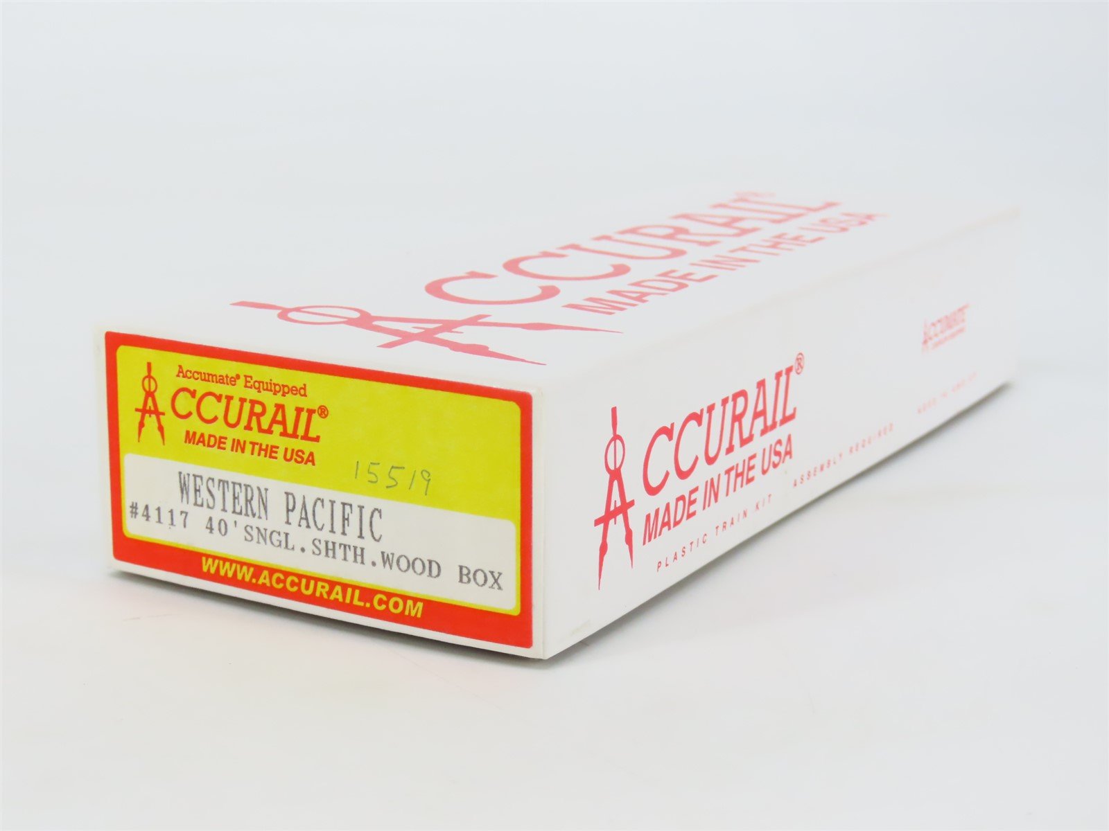HO Scale Accurail 4117 WP Western Pacific 40' Wood Box Car #15519 - Upgraded