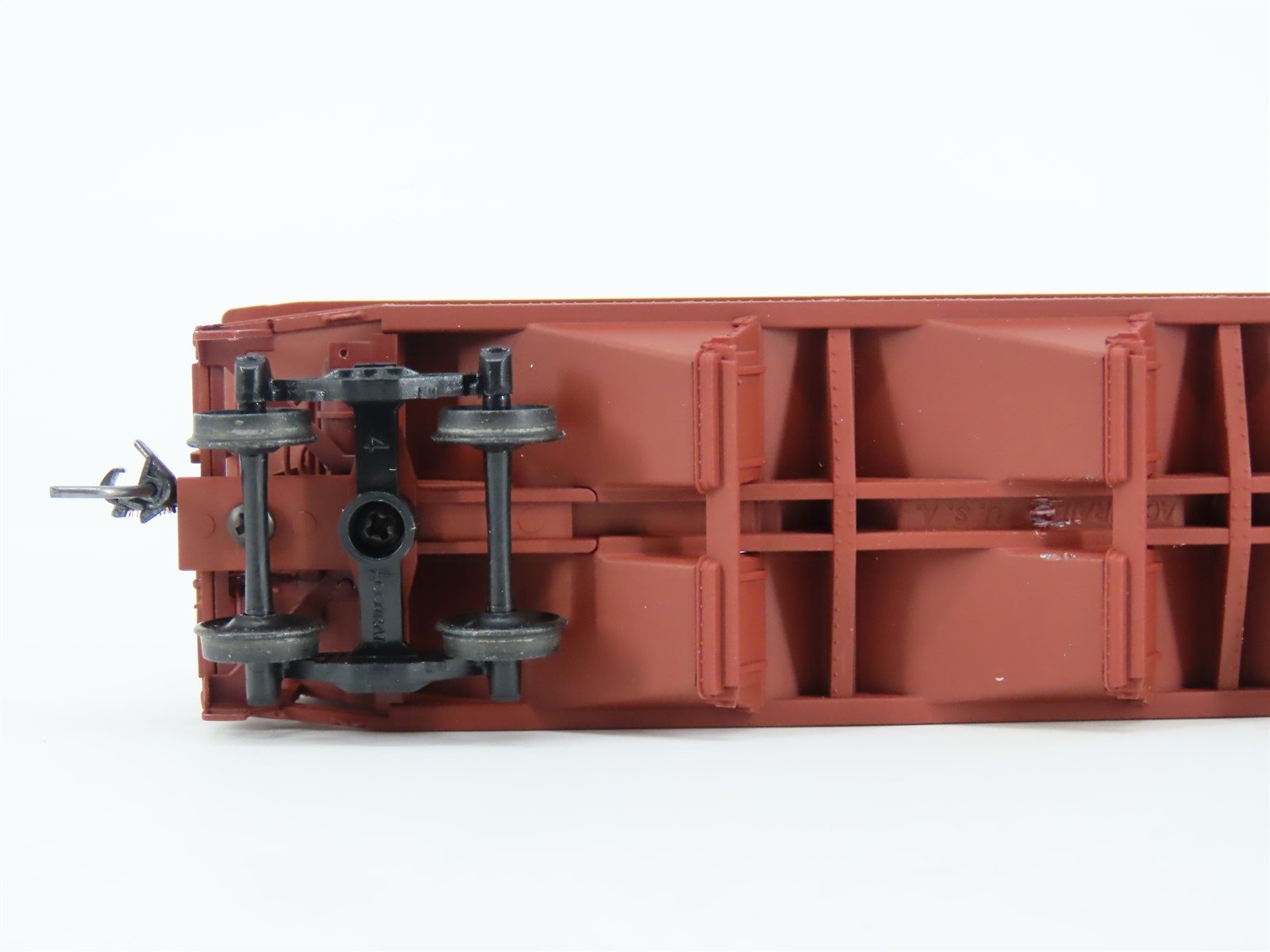 HO Scale Accurail 7501.1 ATSF Santa Fe 3-Bay Offset Hopper #183649 - Upgraded