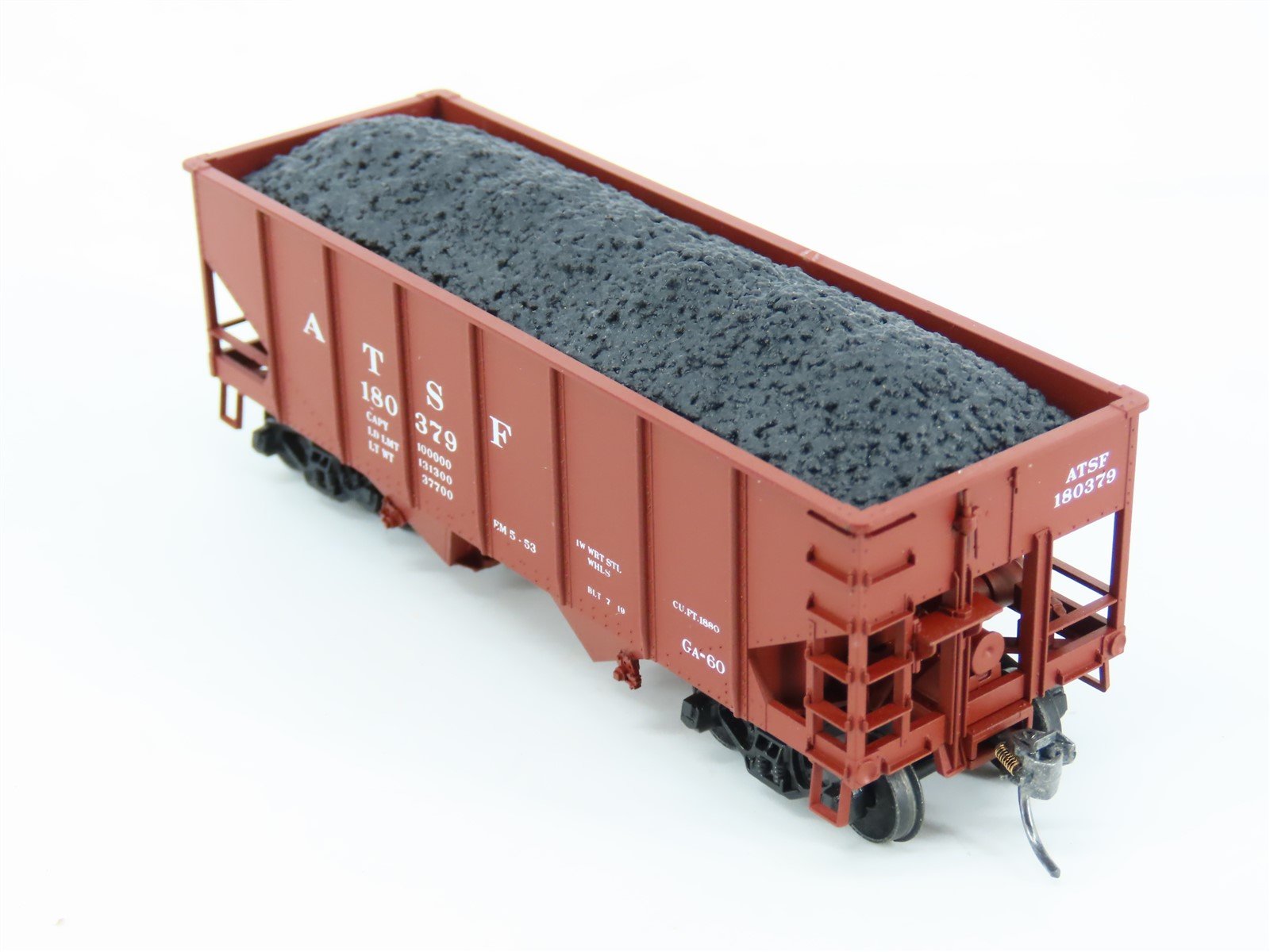 HO Scale Accurail 2501 ATSF Santa Fe 2-Bay Hopper #180379 w/ Load - Upgraded