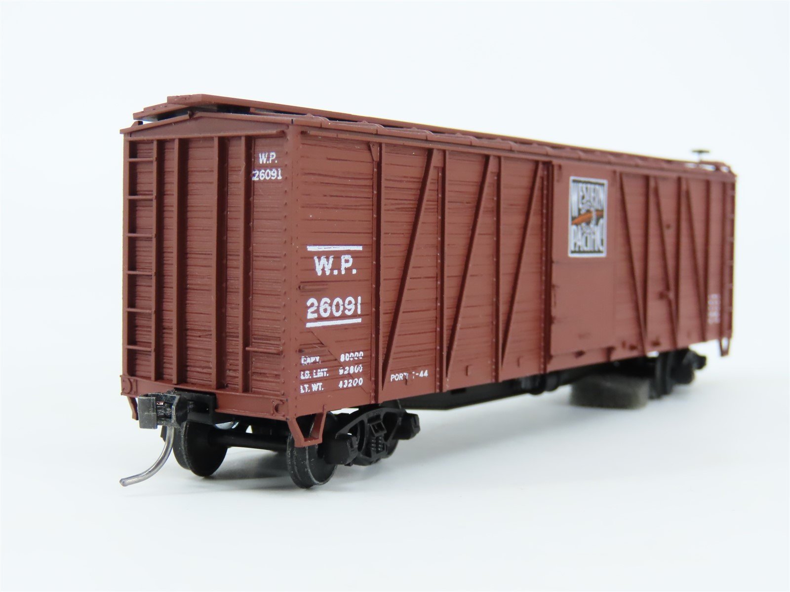 HO Accurail 4001 WP Western Pacific 40' Outside Braced Box Car #26091 - Upgraded