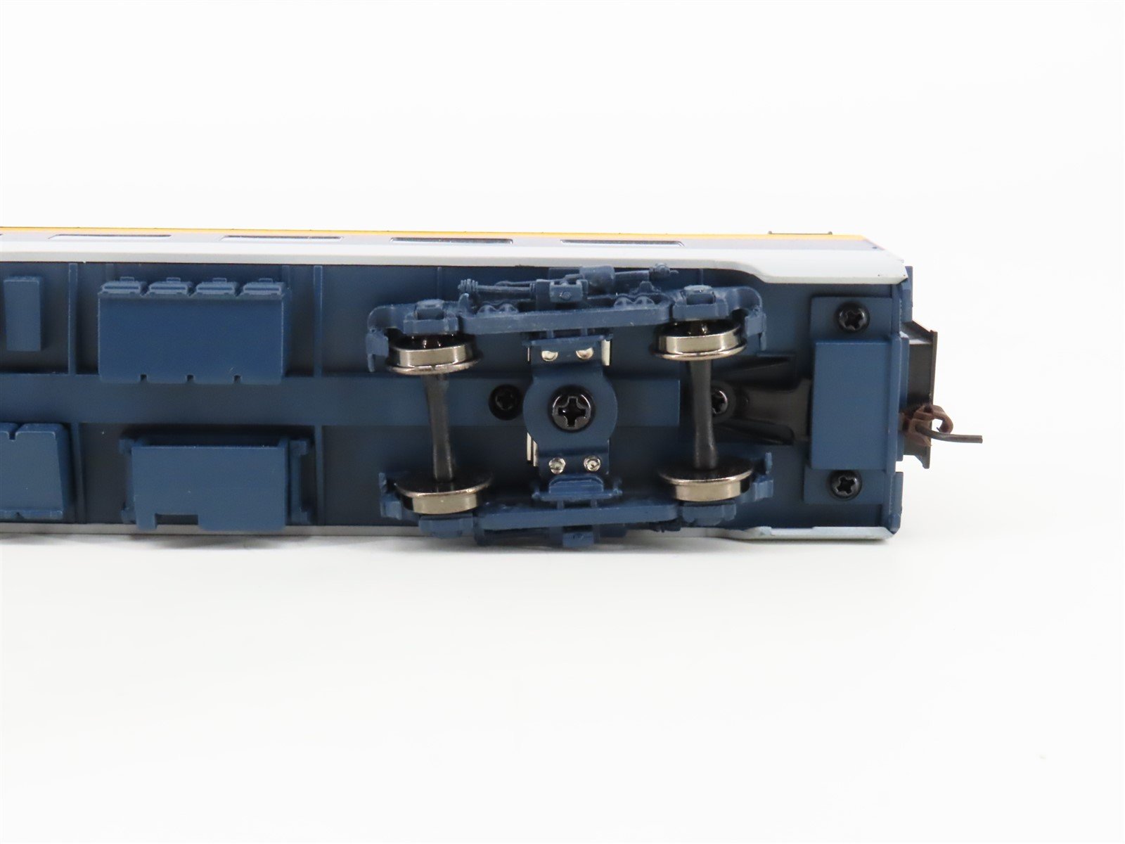 HO Scale Walthers 932-6829 C&O Railway 48-Seat Diner Passenger Car