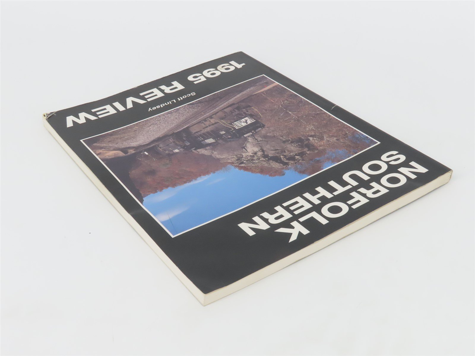 Norfolk Southern 1995 Review by Scott Lindsey ©1995