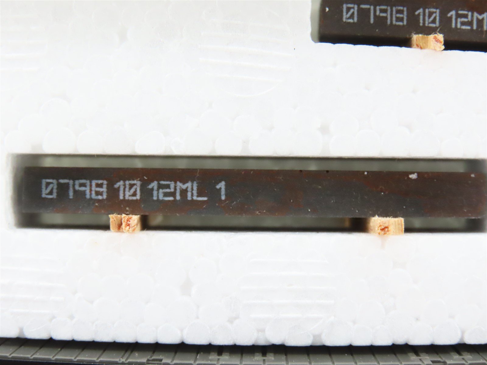 HO Scale Marklin 48664 DB Deutsche Bahn Steel Slab Heavy Duty Flatcar 2-Pack