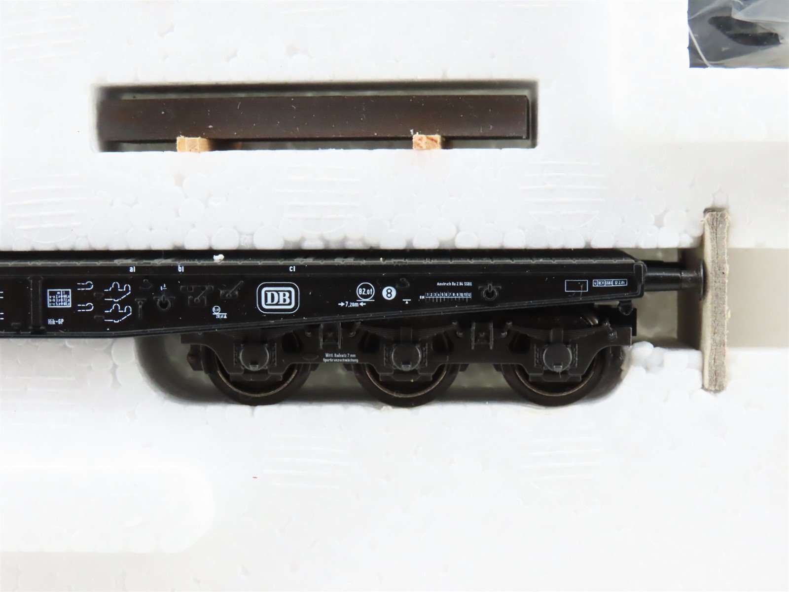 HO Scale Marklin 48664 DB Deutsche Bahn Steel Slab Heavy Duty Flatcar 2-Pack
