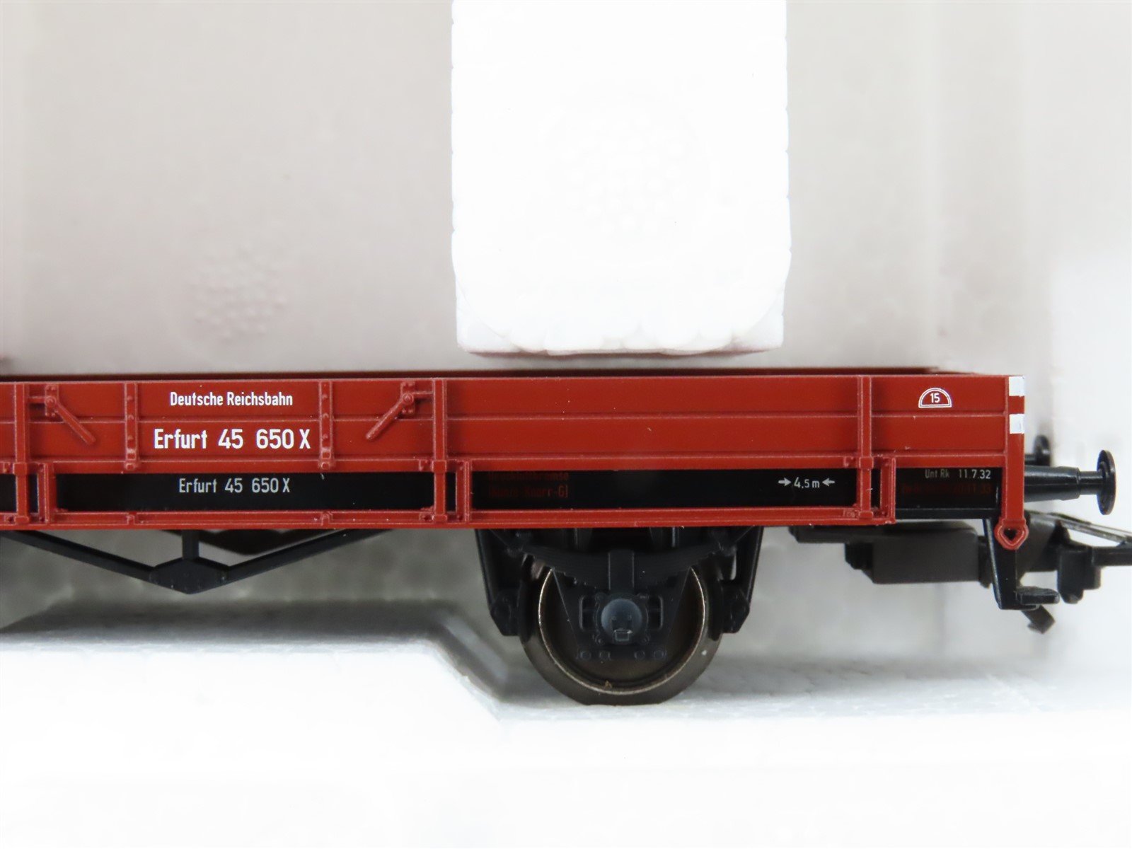 HO Scale Marklin 47895 DR Deutsche Reichsbahn 650 Years of Sonneberg 5-Car Set