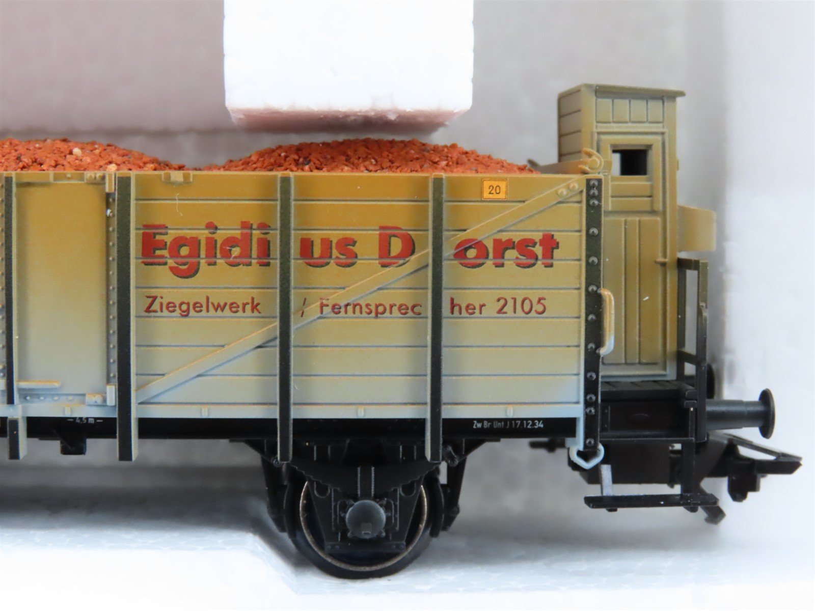 HO Scale Marklin 47895 DR Deutsche Reichsbahn 650 Years of Sonneberg 5-Car Set