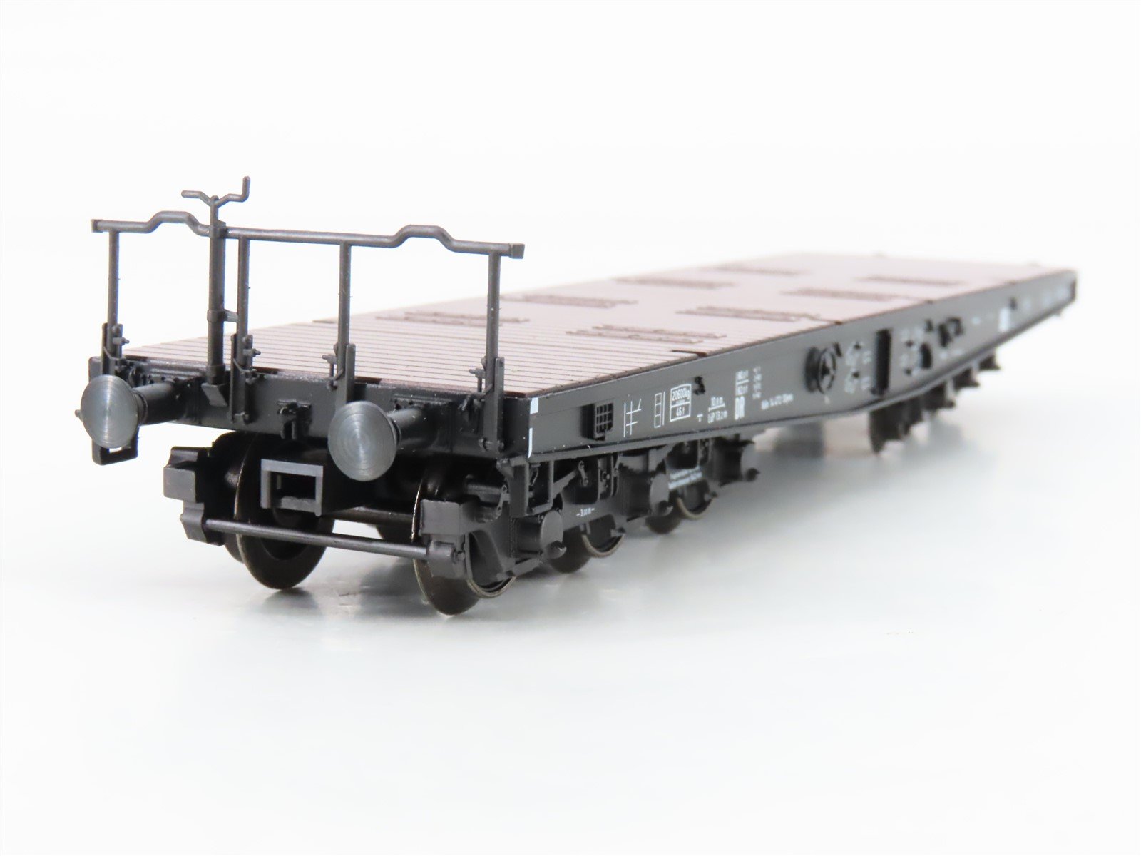 HO Scale Marklin 4867 DR Deutsche Reichsbahn Flatcar w/Stakes