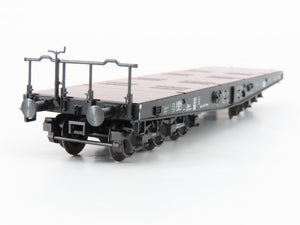 HO Scale Marklin 4867 DR Deutsche Reichsbahn Flatcar w/Stakes
