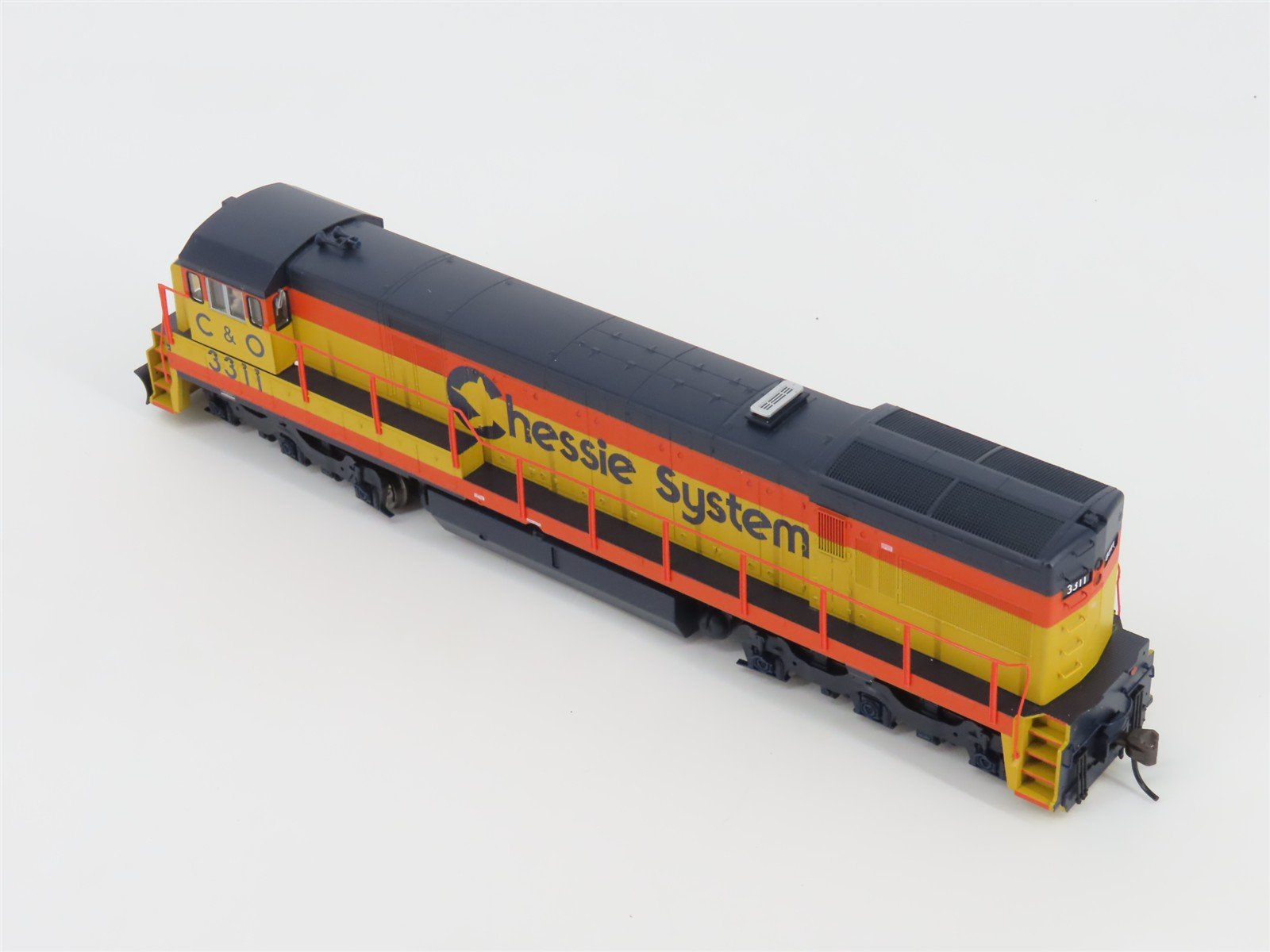 HO Scale Atlas Master 7418 C&O Chessie System GE U30C Ph. 2 Diesel #3311 w/ DCC