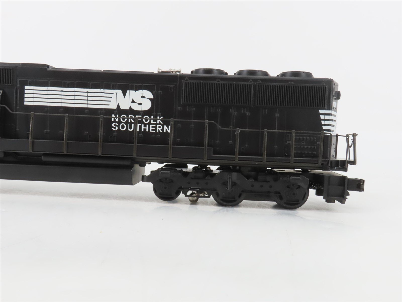 O Gauge 3-Rail MTH MT-2042LP NS Norfolk Southern EMD SD60M Diesel #6802 w/ Sound