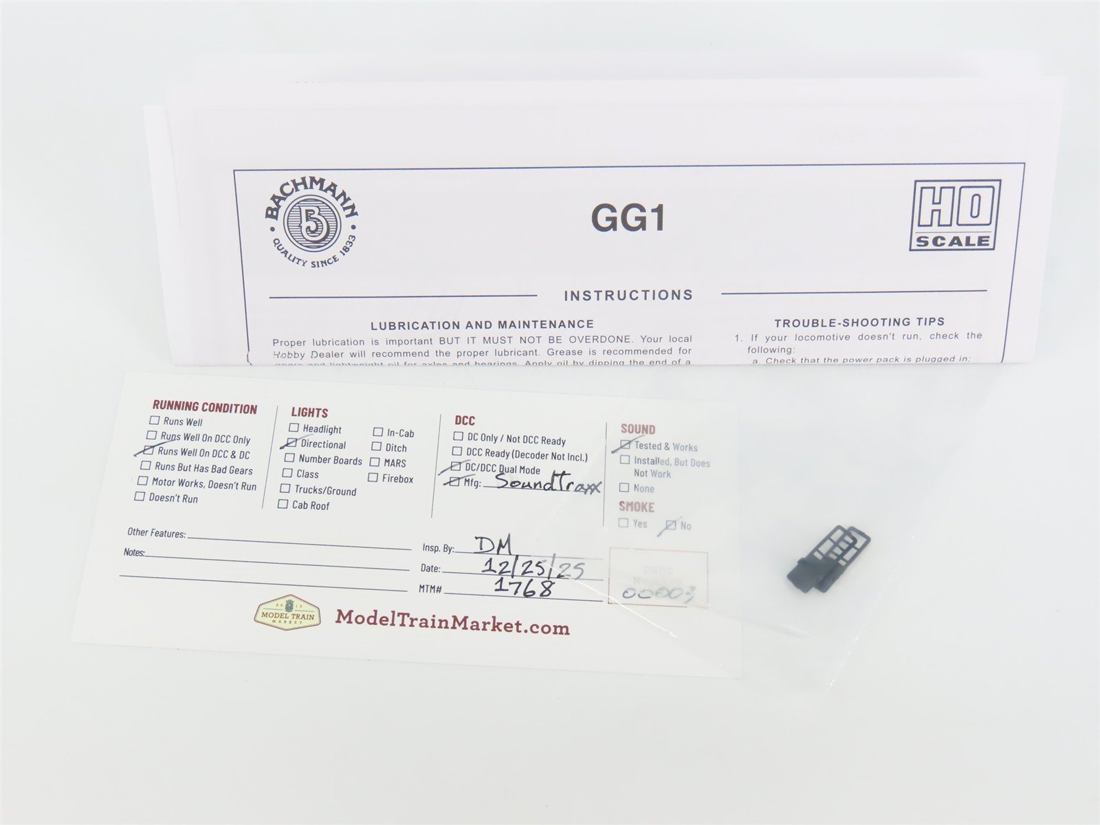 HO Scale Bachmann PRR Pennsylvania Silver GG1 Electric #4872 w/ DCC & Sound