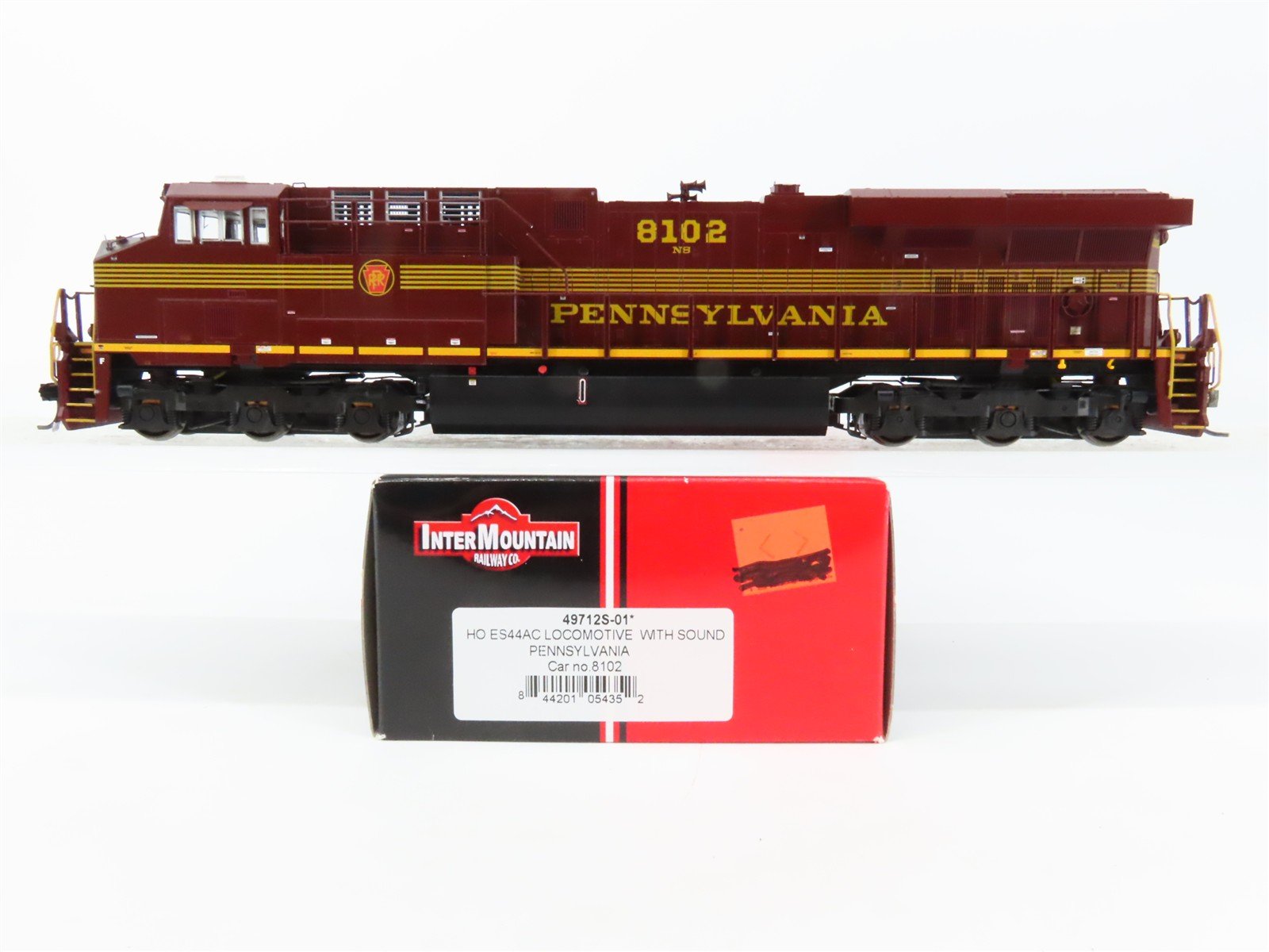 HO InterMountain 49712S-01 NS / PRR Heritage ES44AC Diesel #8102 w/ DCC & Sound