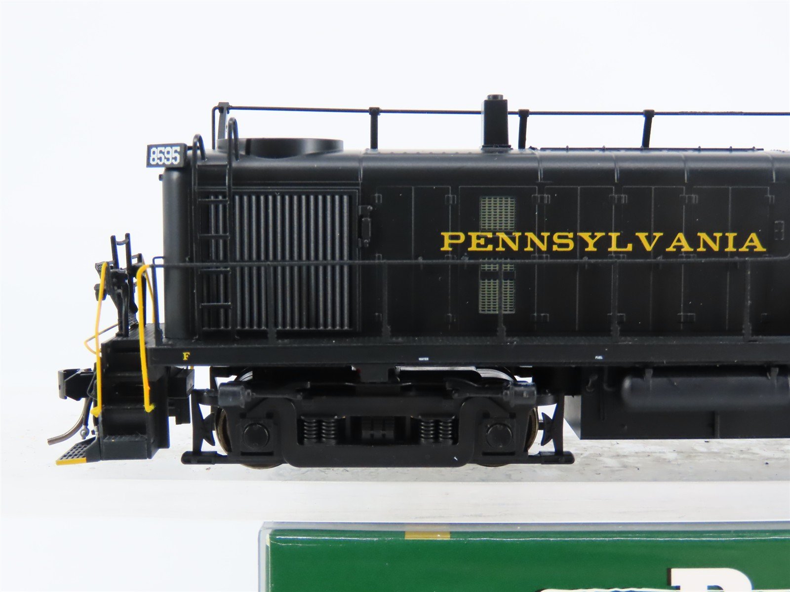 HO Bowser Executive 24688 PRR ALCO RS-3 Ph. III Diesel #8595 w/ DCC & Sound