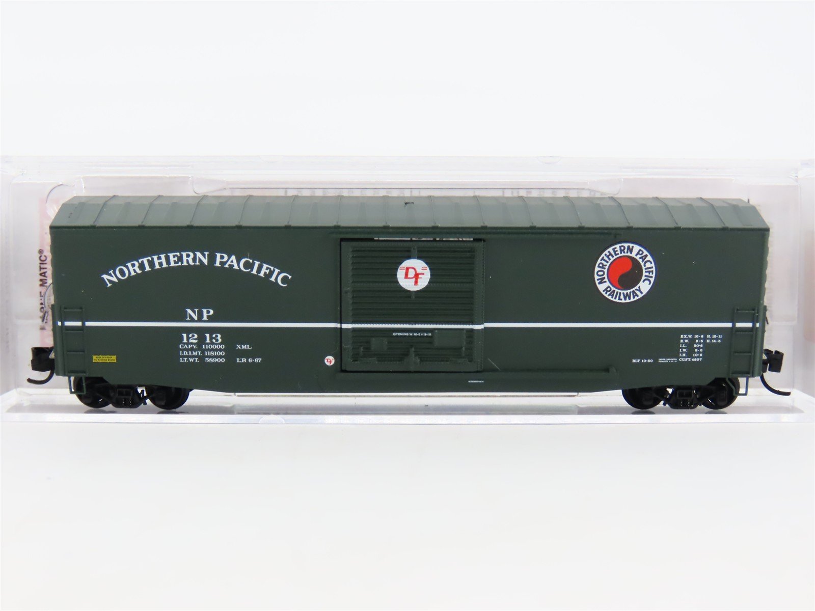 N Scale Micro-Trains MTL 18000180 NP Northern Pacific 50' Box Car #1213