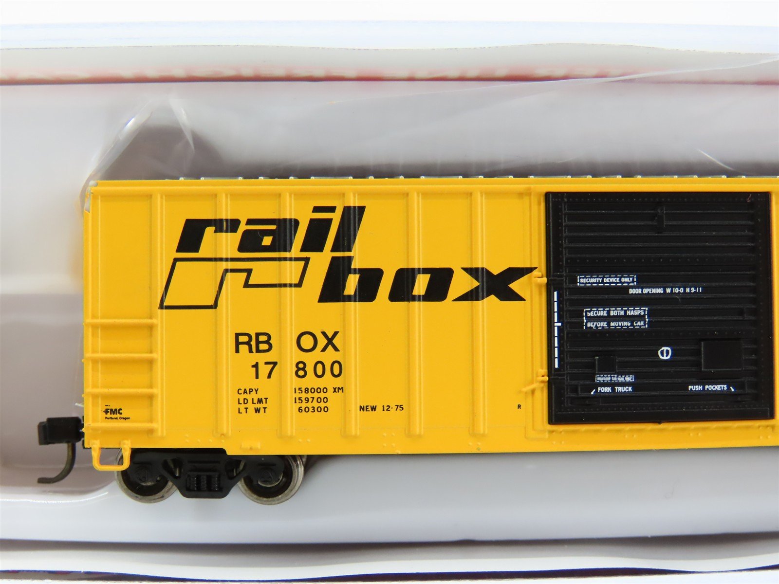 N Scale Atlas Master Line 50003450 RBOX Railbox Single Door Box Car #17800