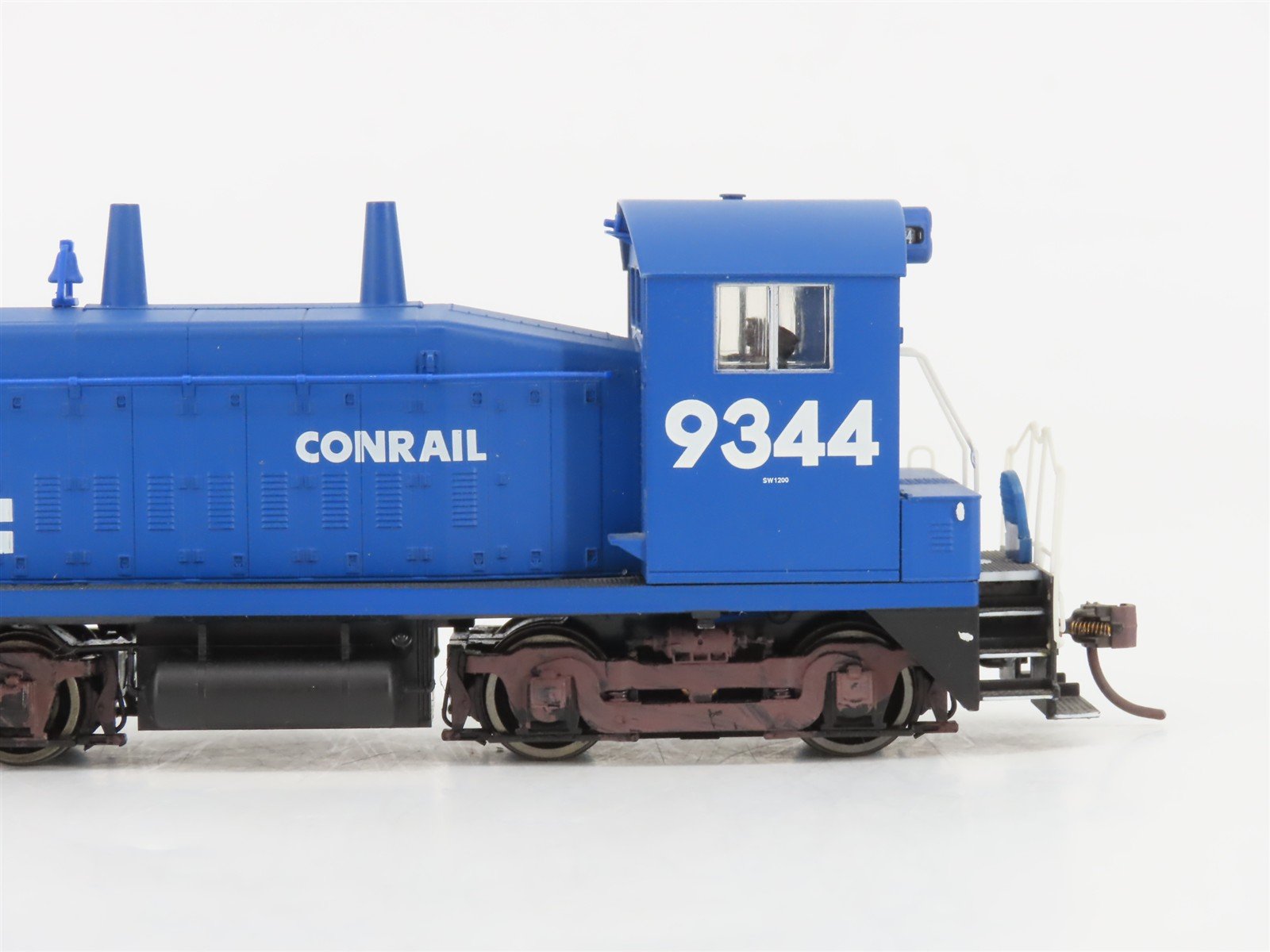 HO Scale Proto 2000 CR Conrail SW1200 Diesel Switcher #9344 w/ DCC - Customized
