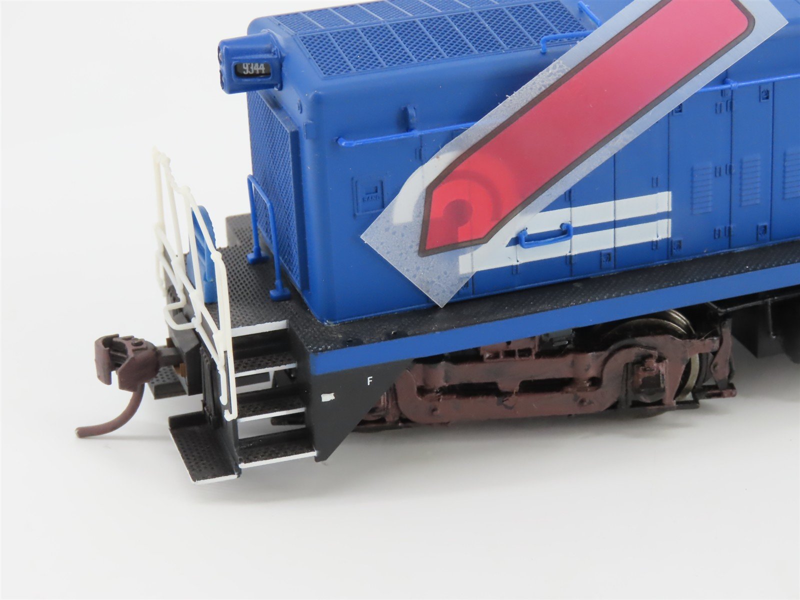 HO Scale Proto 2000 CR Conrail SW1200 Diesel Switcher #9344 w/ DCC - Customized