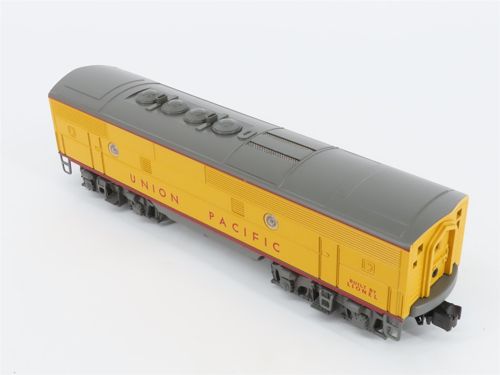 O Gauge 3-Rail Lionel 6-38392 UP Union Pacific EMD F3B Diesel #2362C - Unpowered