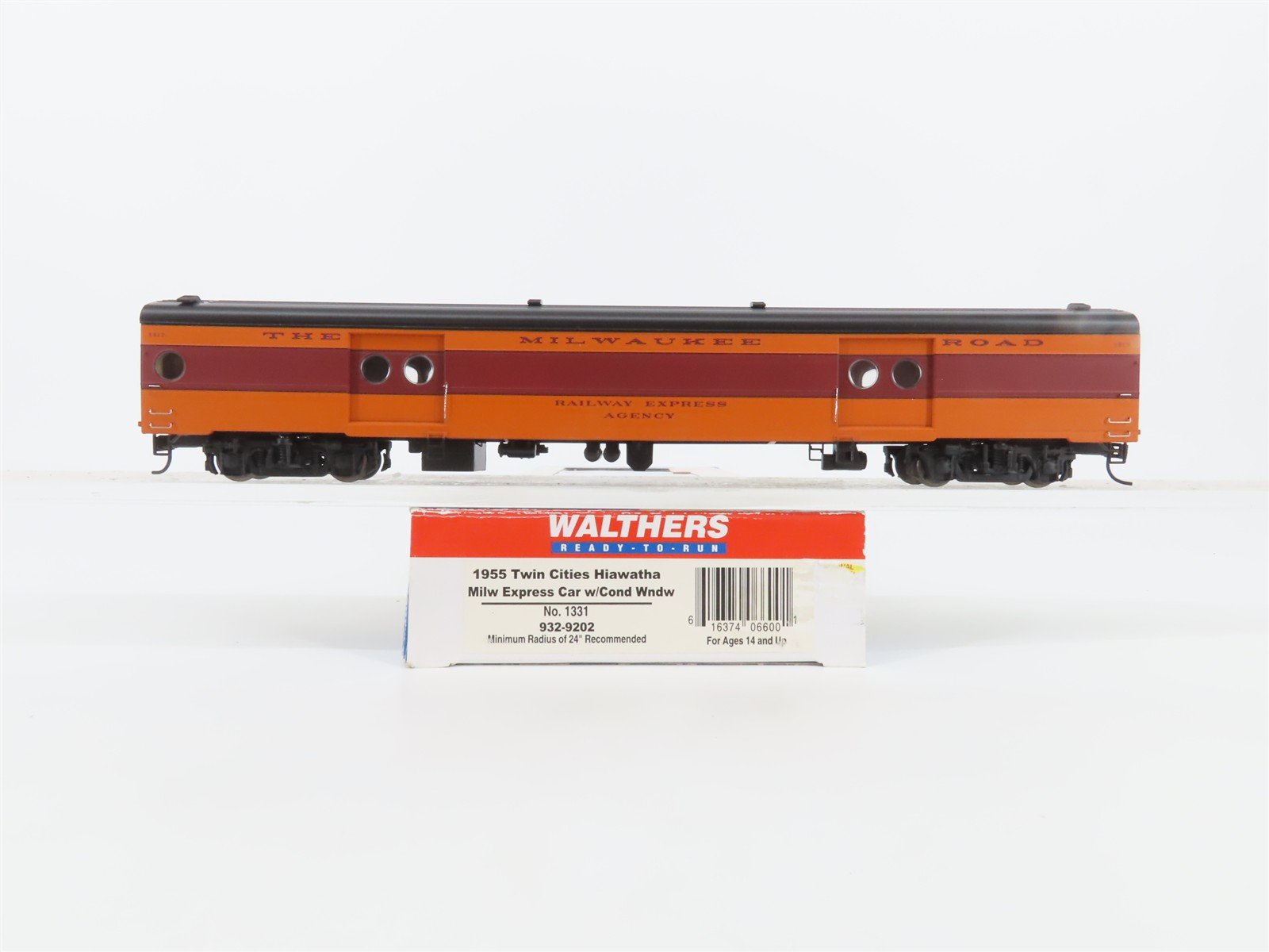 HO Walthers 932-9202 MILW Milwaukee 