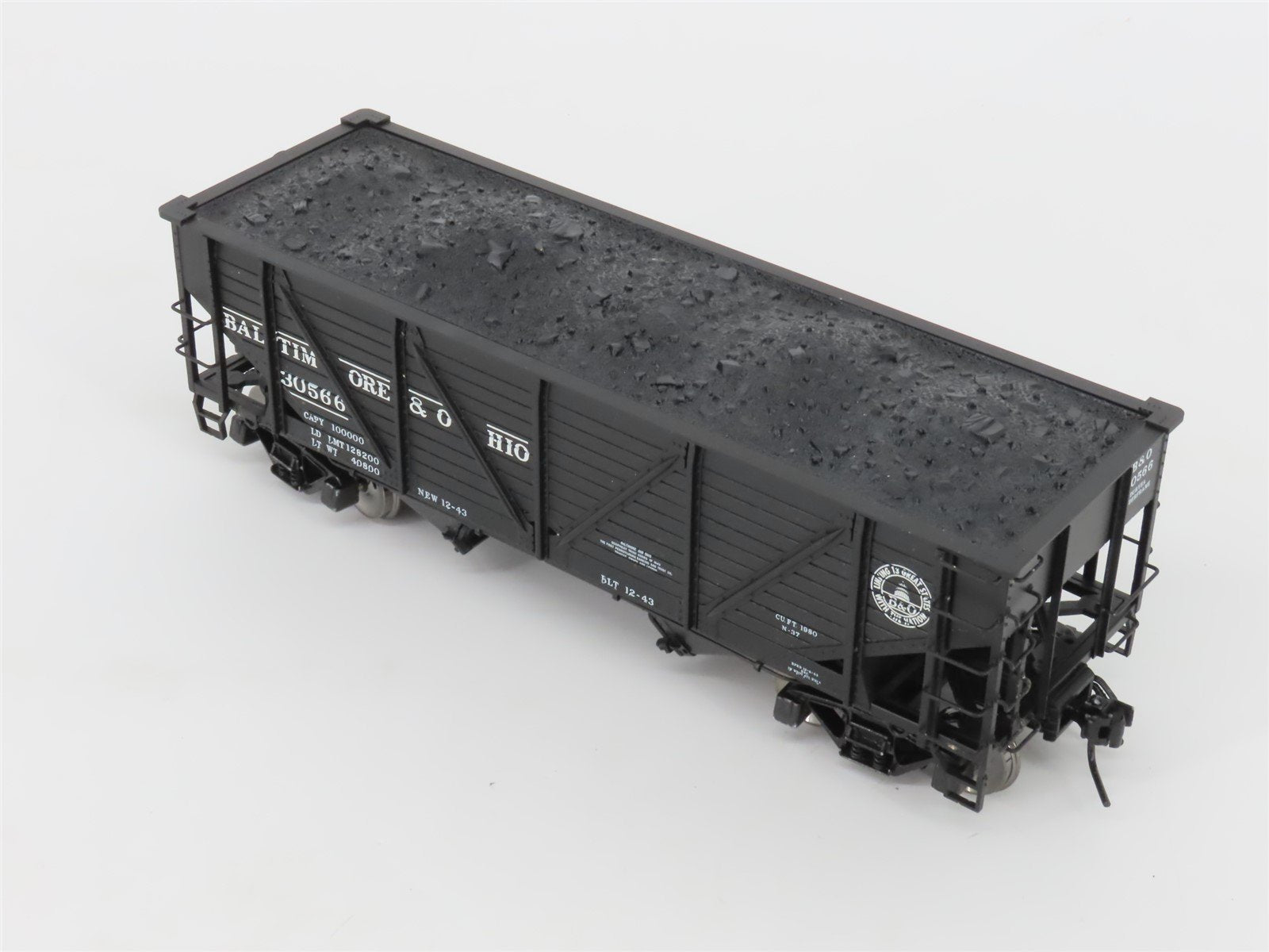 O Scale 2-Rail Atlas 7421-1 B&O War Emergency 2-Bay Hopper #30566 w/ Coal Load