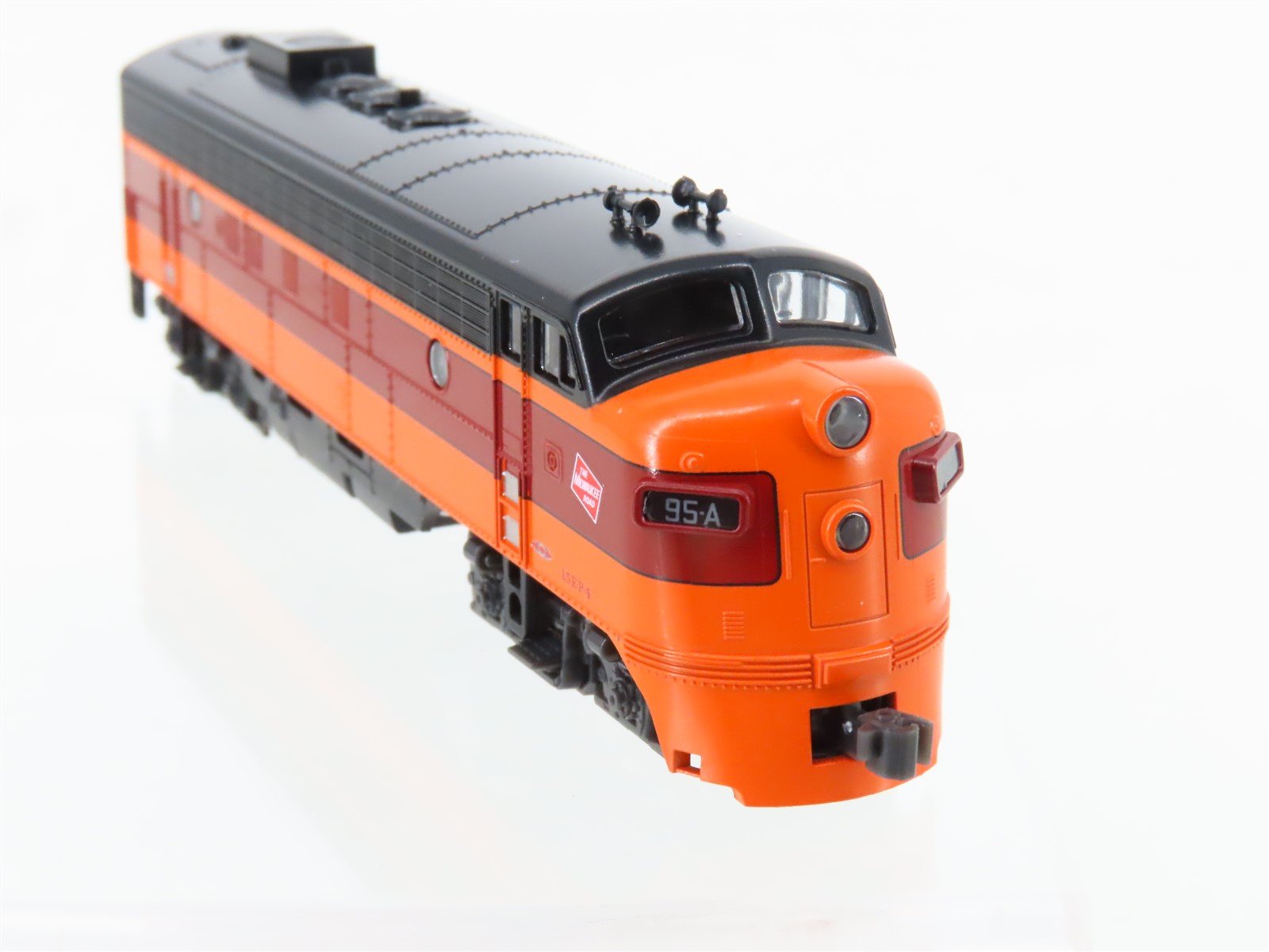 N Scale Kato 106-0430 MILW Milwaukee Road FP7 A/B Diesel Locomotive Set