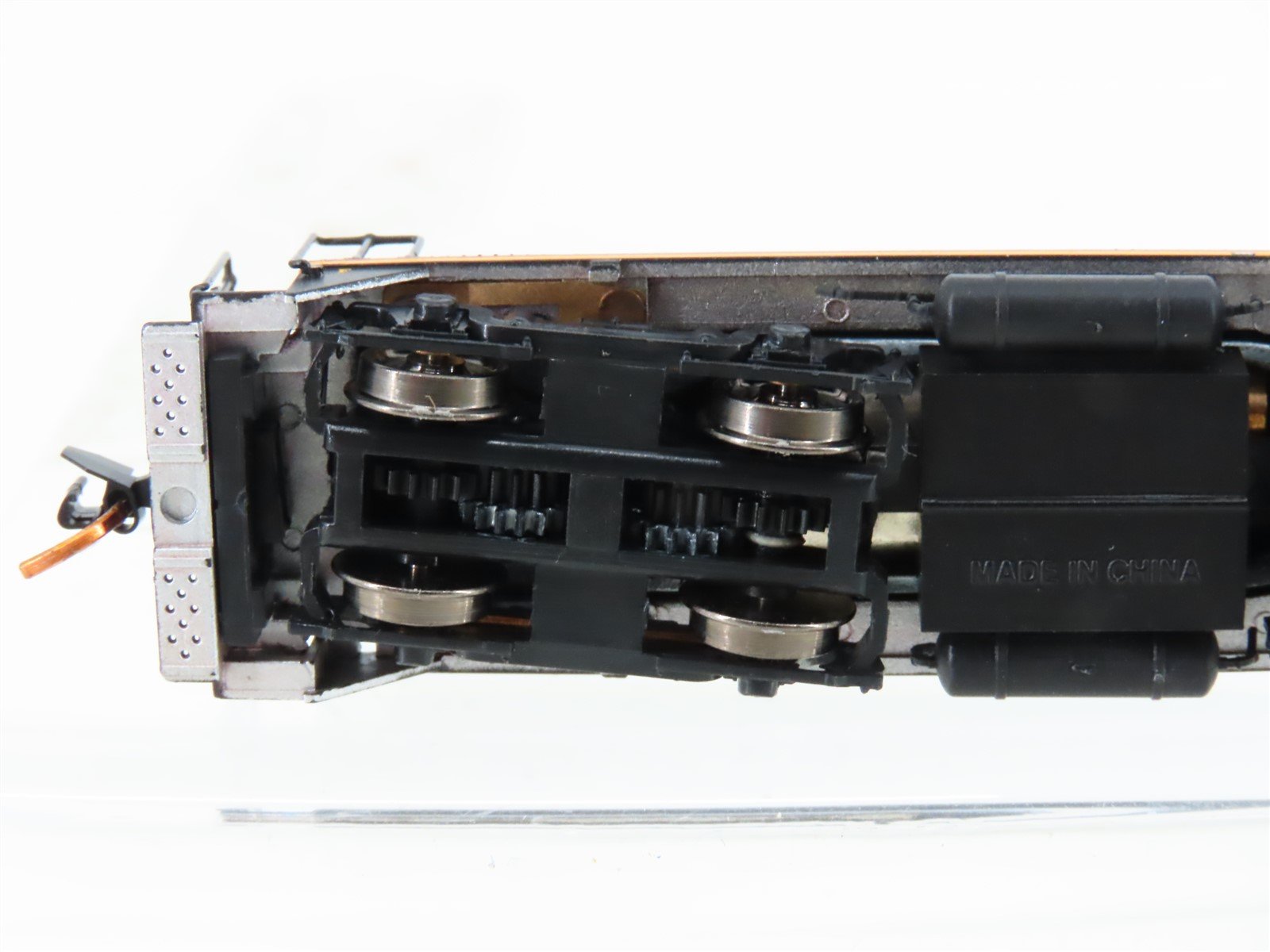 N Scale Walthers 920-80153 CBQ Burlington SW9/1200 Diesel Locomotive #9277