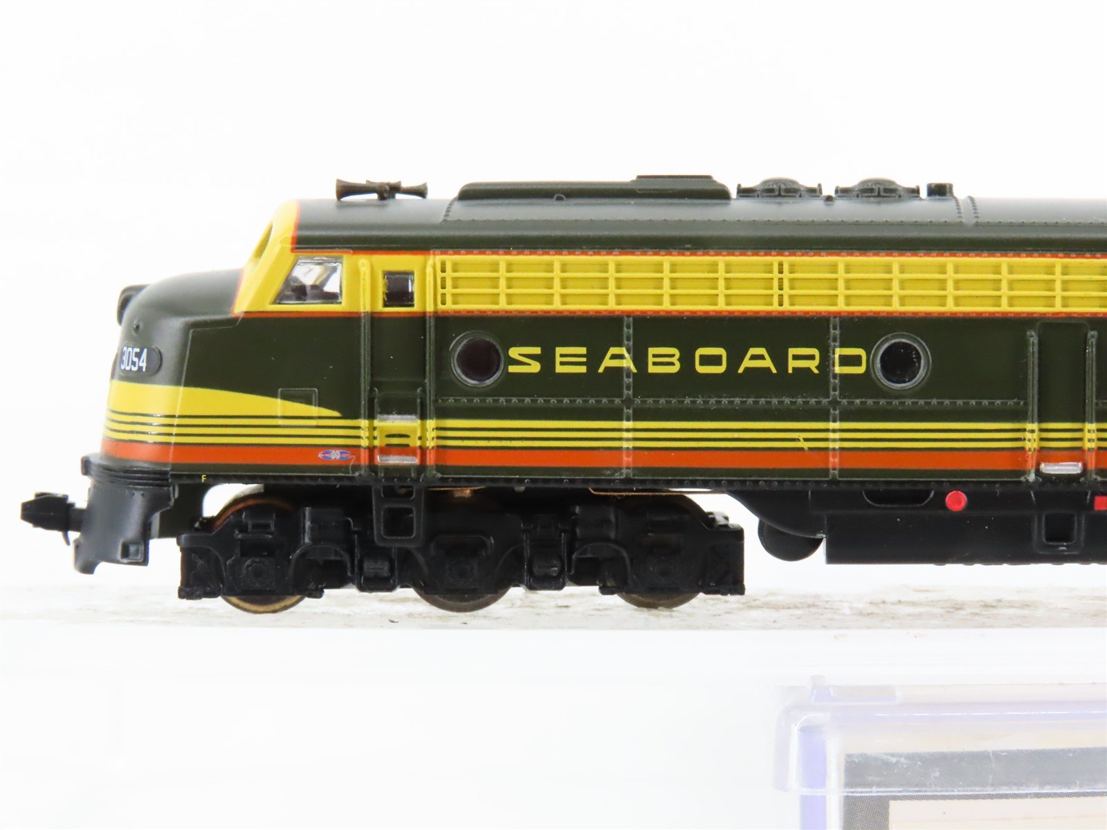 N Scale Life-Like 920-34083 SAL Seaboard Air Line E8A Diesel Locomotive #3054