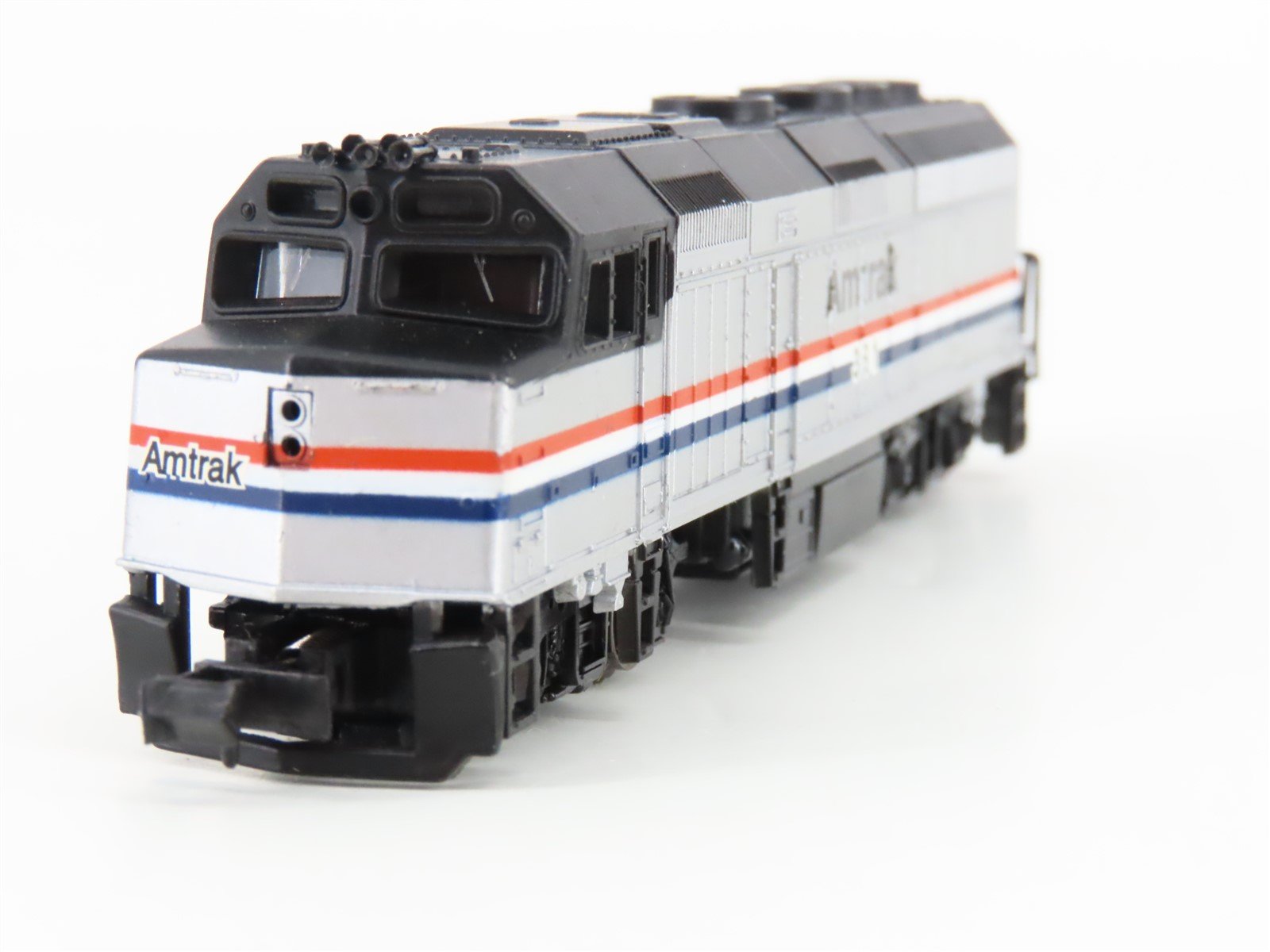 N Scale Life-Like 433-7641 Amtrak F40PH Diesel Locomotive #381