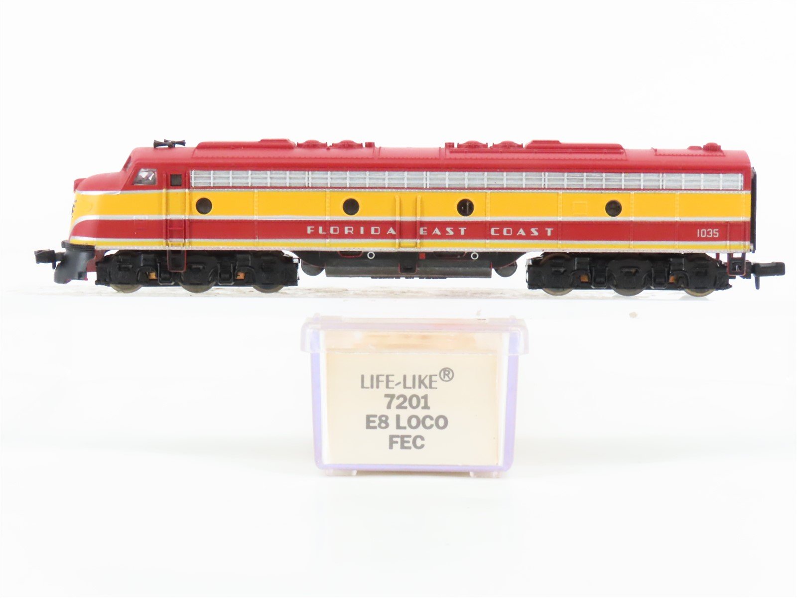 N Scale Life-Like 7201 FEC Florida East Coast E8A Diesel Locomotive #1035