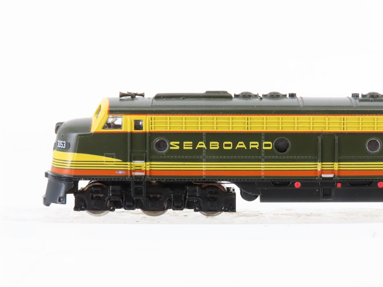 N Scale Life-Like SAL Seaboard Air Line E8A Diesel Locomotive #3053