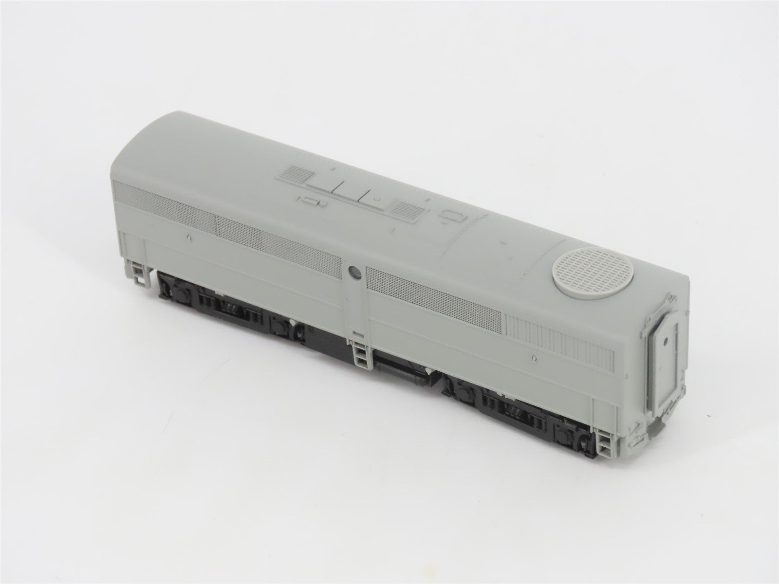 N Scale Life-Like 7431 Undecorated FA1/FB1 Diesel Locomotive Set