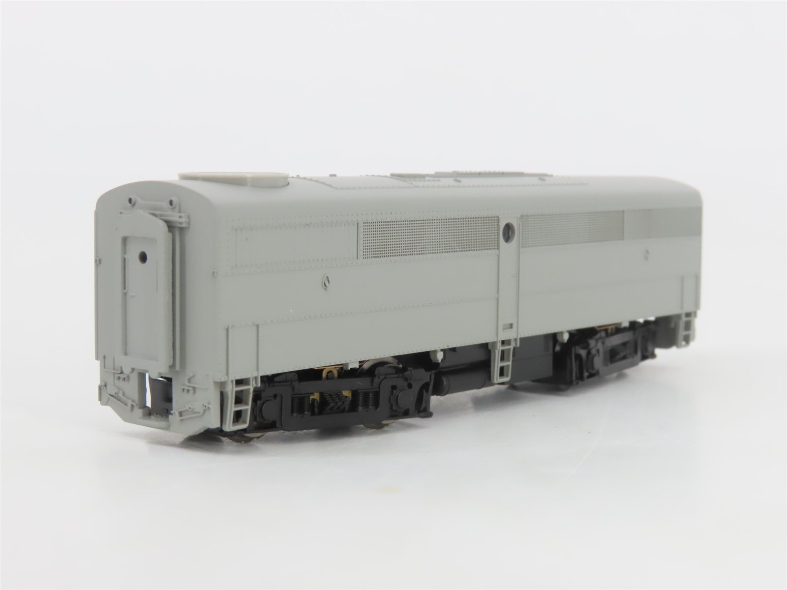 N Scale Life-Like 7431 Undecorated FA1/FB1 Diesel Locomotive Set