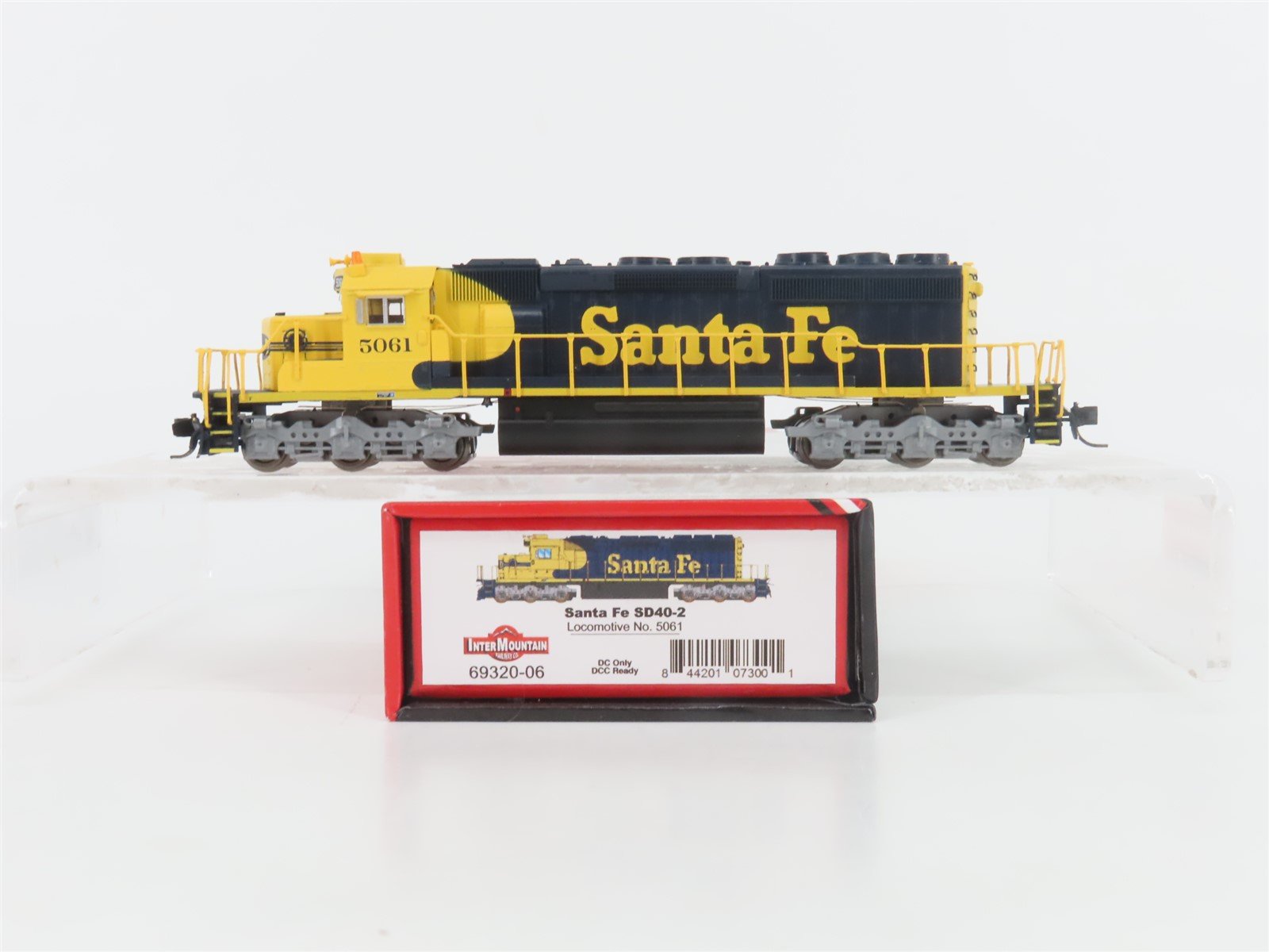 N Scale Intermountain 69320-06 ATSF Santa Fe SD40-2 Diesel Locomotive #5061