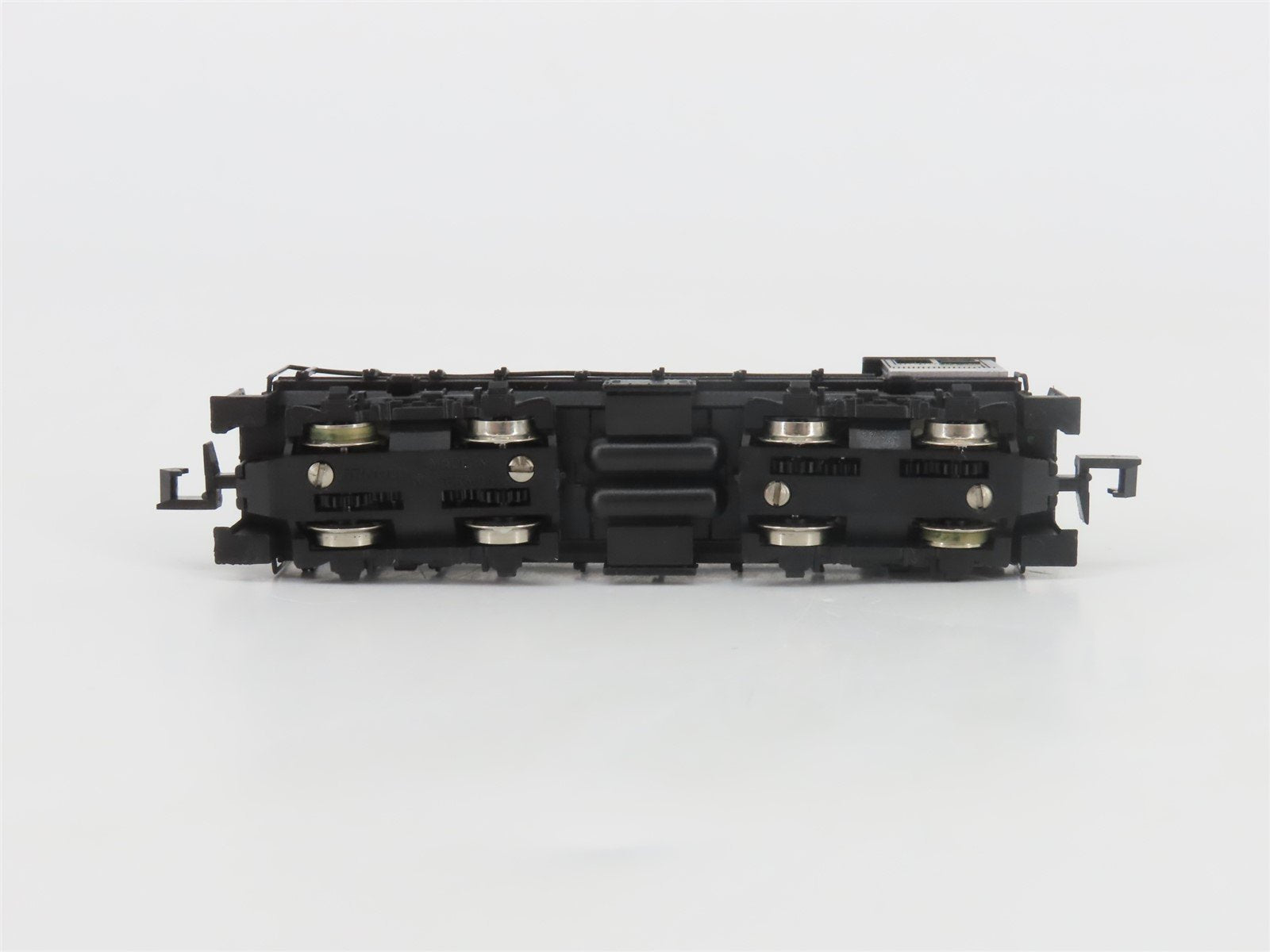 N Scale Arnold 5074 Southern Railway S2 Diesel Locomotive #2220