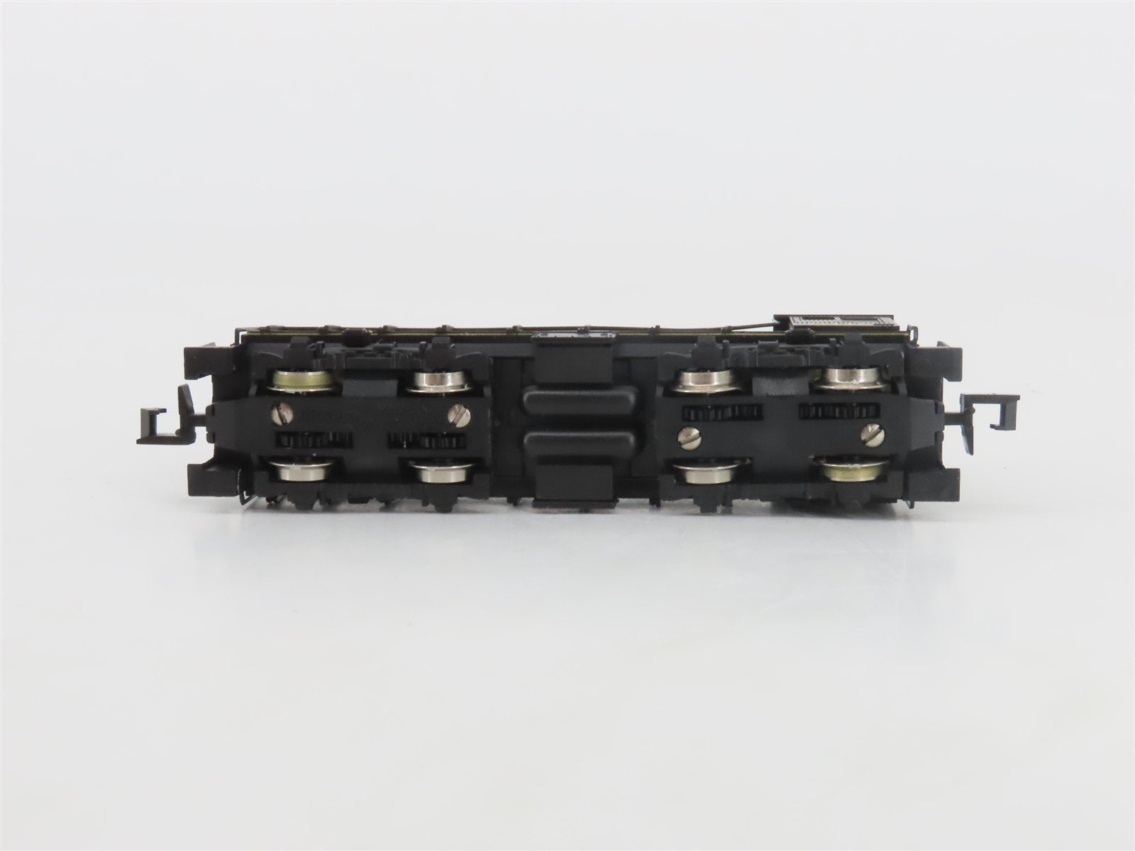 N Scale Arnold 5070 CN Canadian National S2 Diesel Locomotive #8116