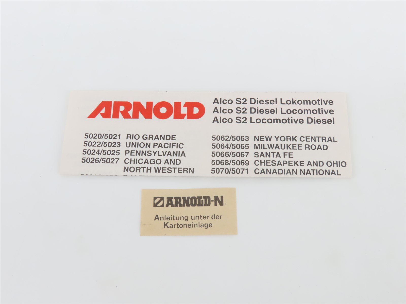 N Scale Arnold 5070 CN Canadian National S2 Diesel Locomotive #8116