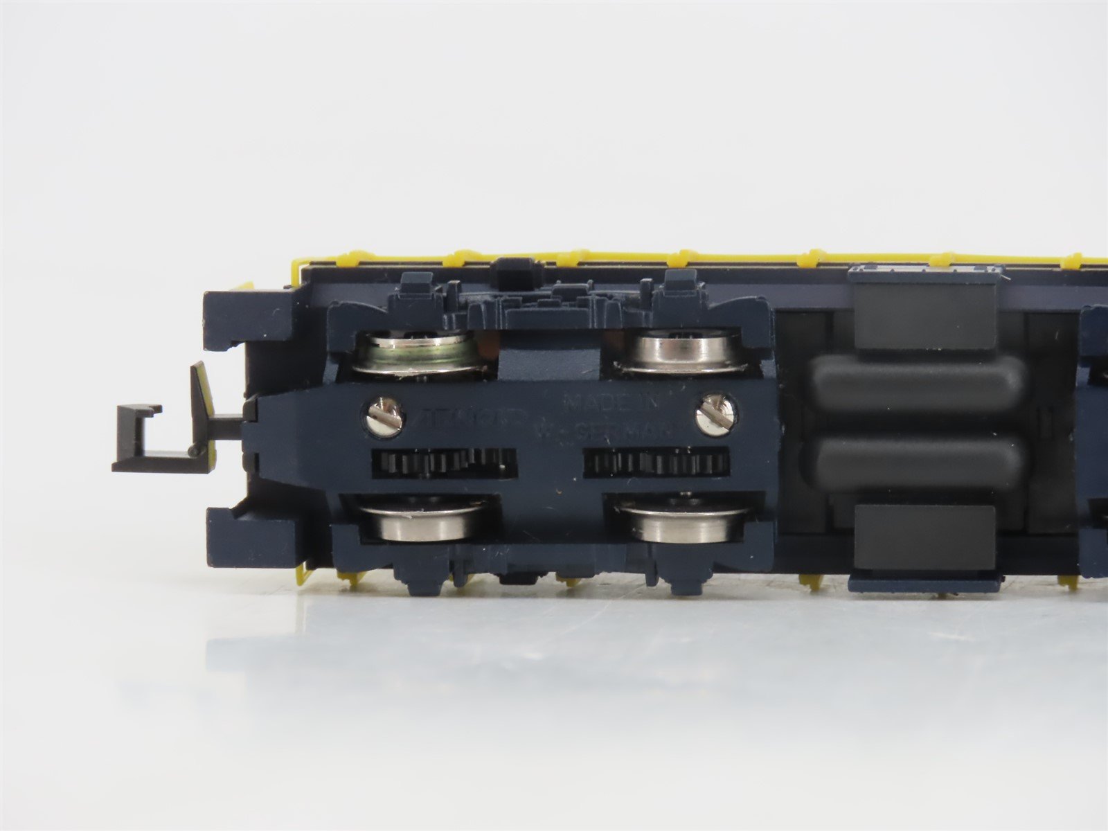 N Scale Arnold 5036 ATSF Santa Fe S2 Diesel Locomotive #2370