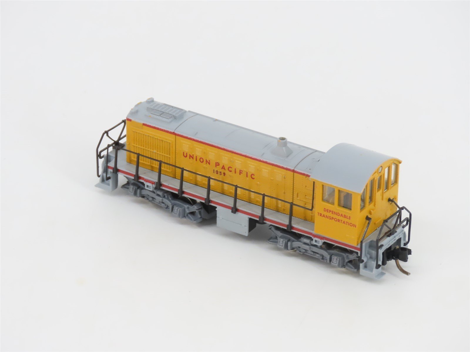 N Scale Arnold 5066 UP Union Pacific S2 Diesel Locomotive #1059
