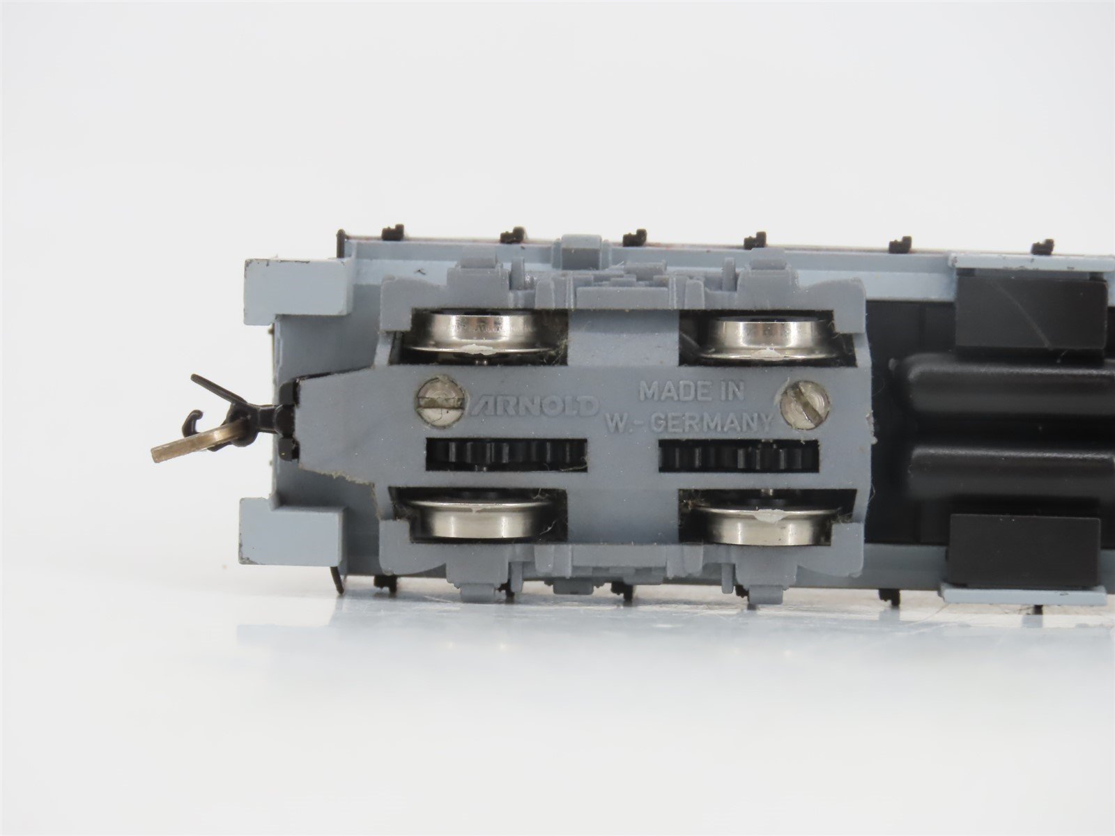 N Scale Arnold 5066 UP Union Pacific S2 Diesel Locomotive #1059